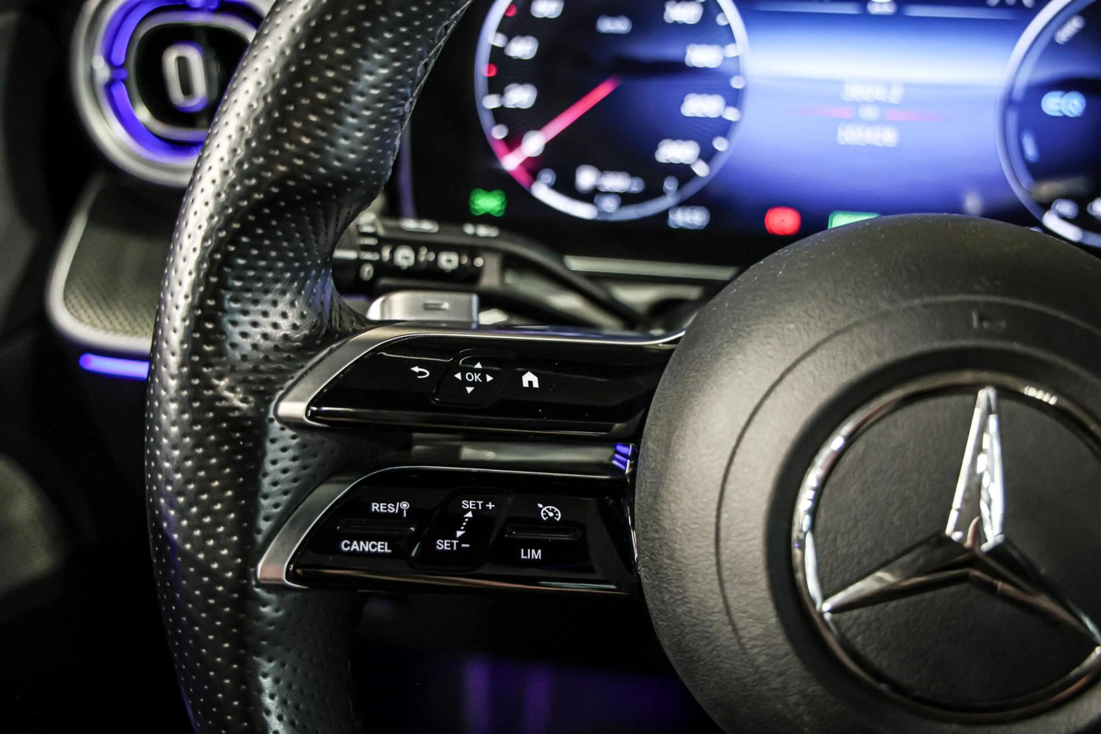 Mercedes-Benz C 300 Estate e AMG Line Limited|360|pano|memory — photo 39