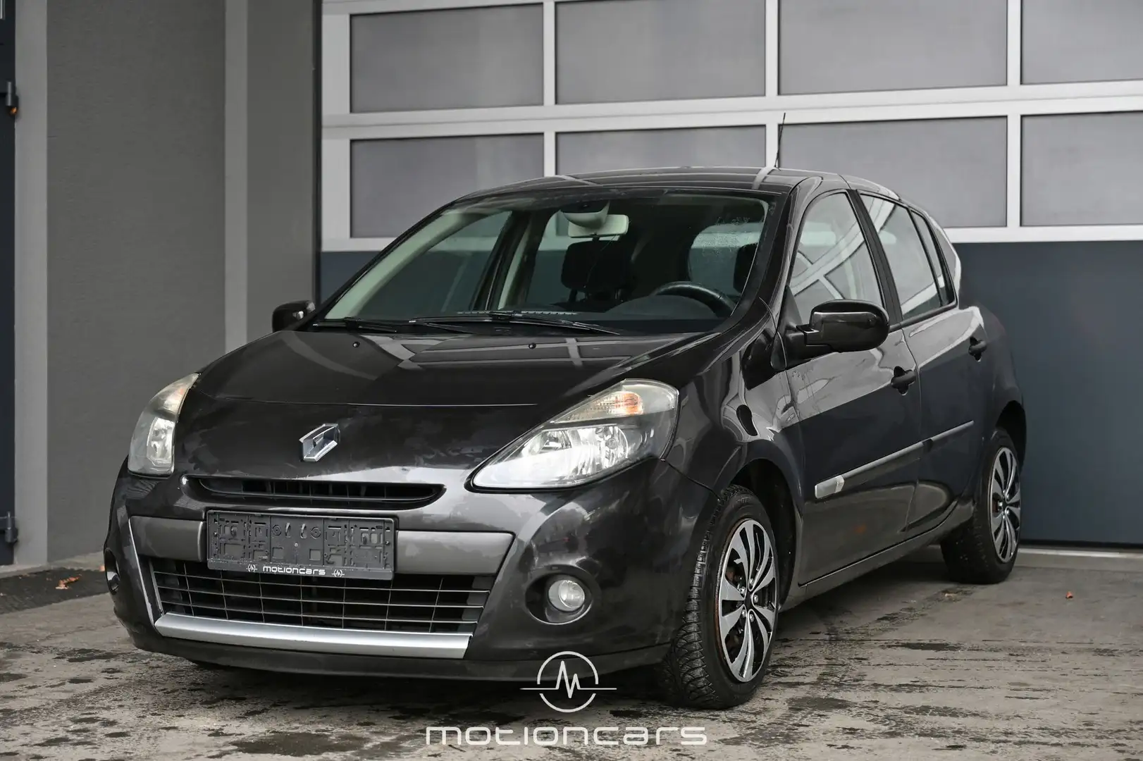 Renault Clio 1.2 16V Dynamique Pickerl NEU Schwarz - 1