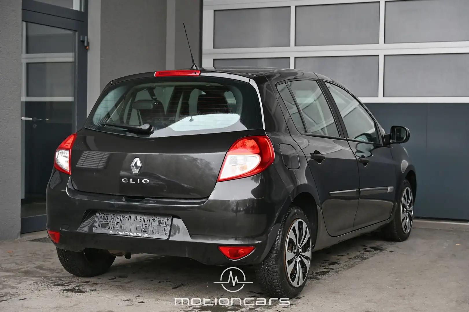 Renault Clio 1.2 16V Dynamique Pickerl NEU Schwarz - 2