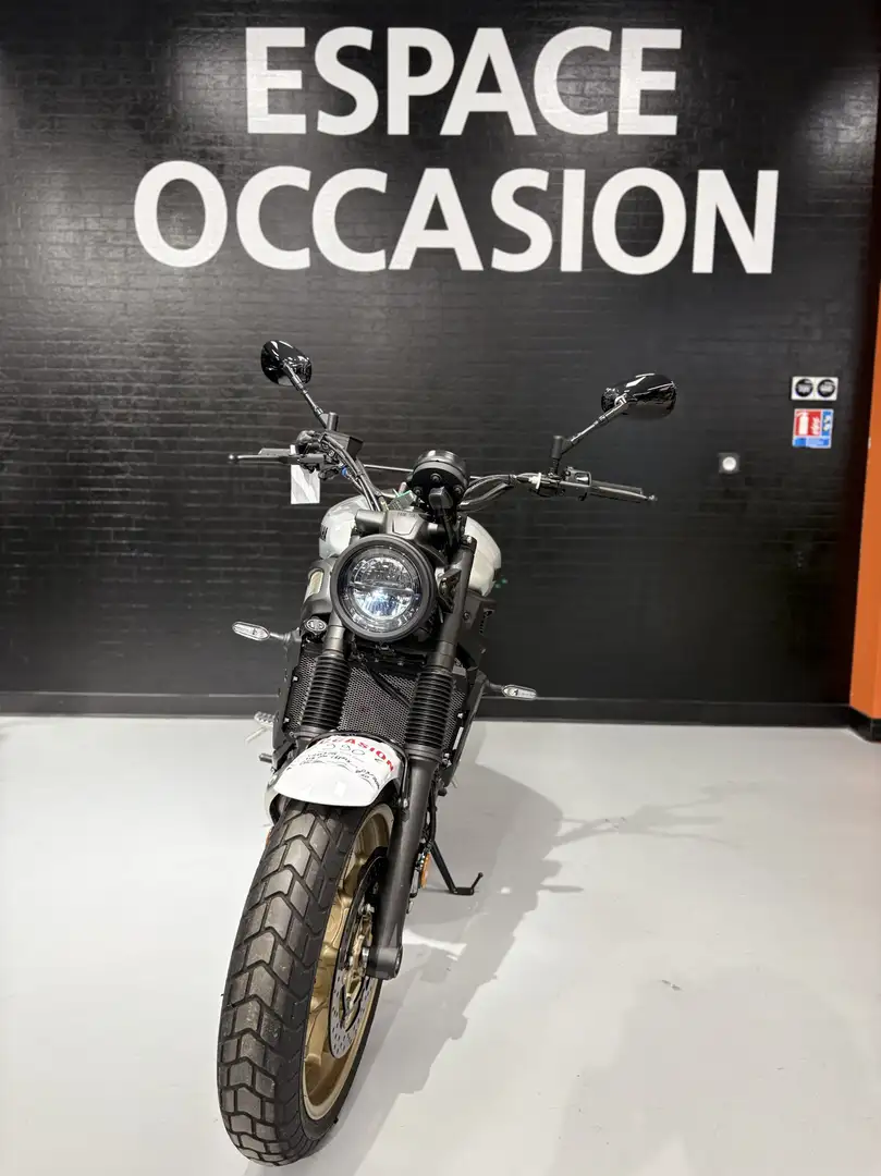 Yamaha XSR 700 Gris - 2