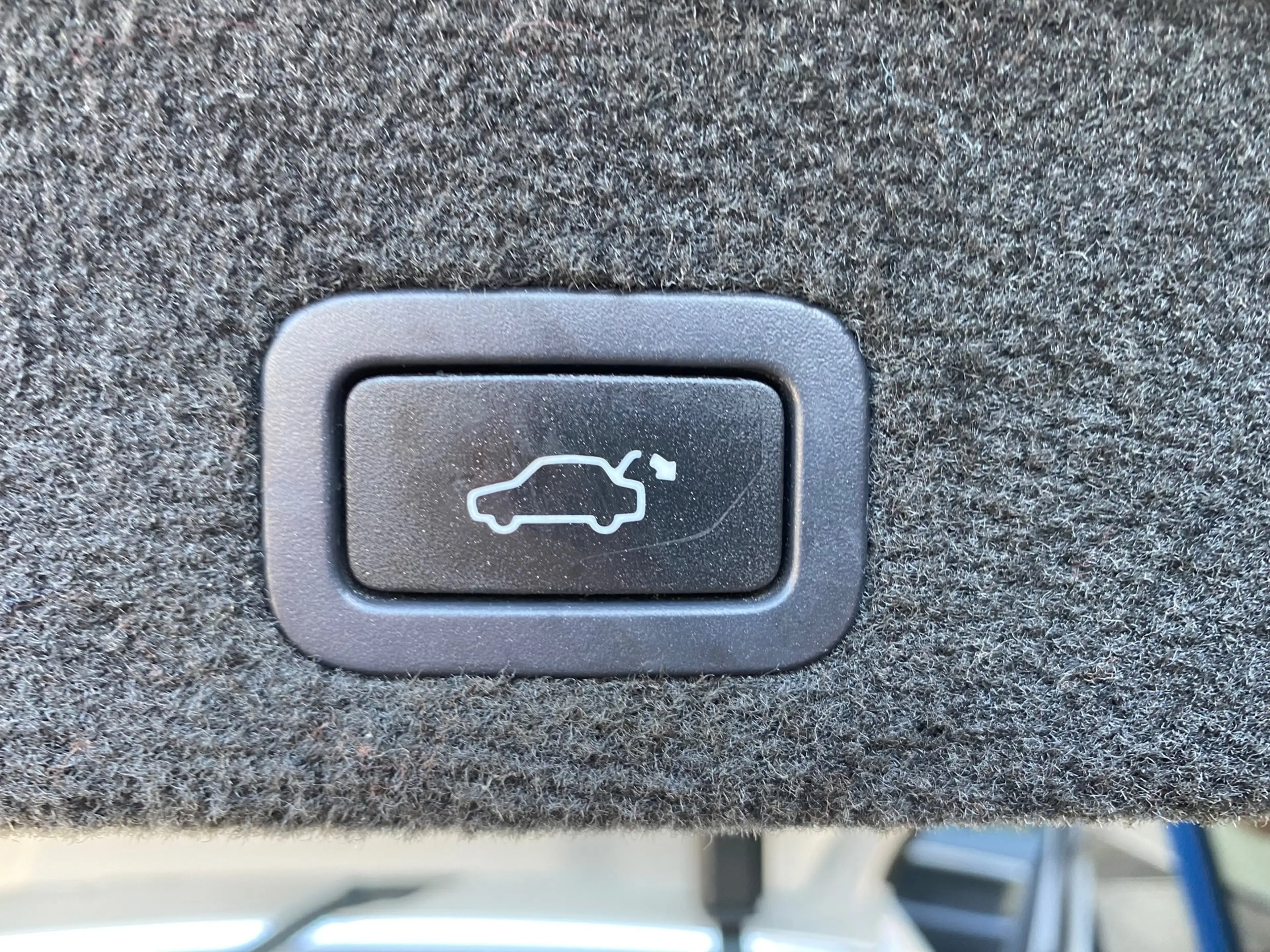 Volvo V70 2.5T Momentum Automaat LEER / PDC / TREKHAAK — photo 15