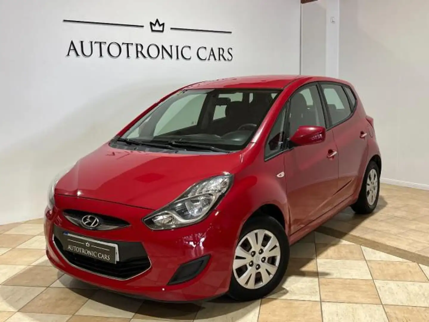 Hyundai iX20 1.4CRDI GLS Classic MPW Rojo - 1