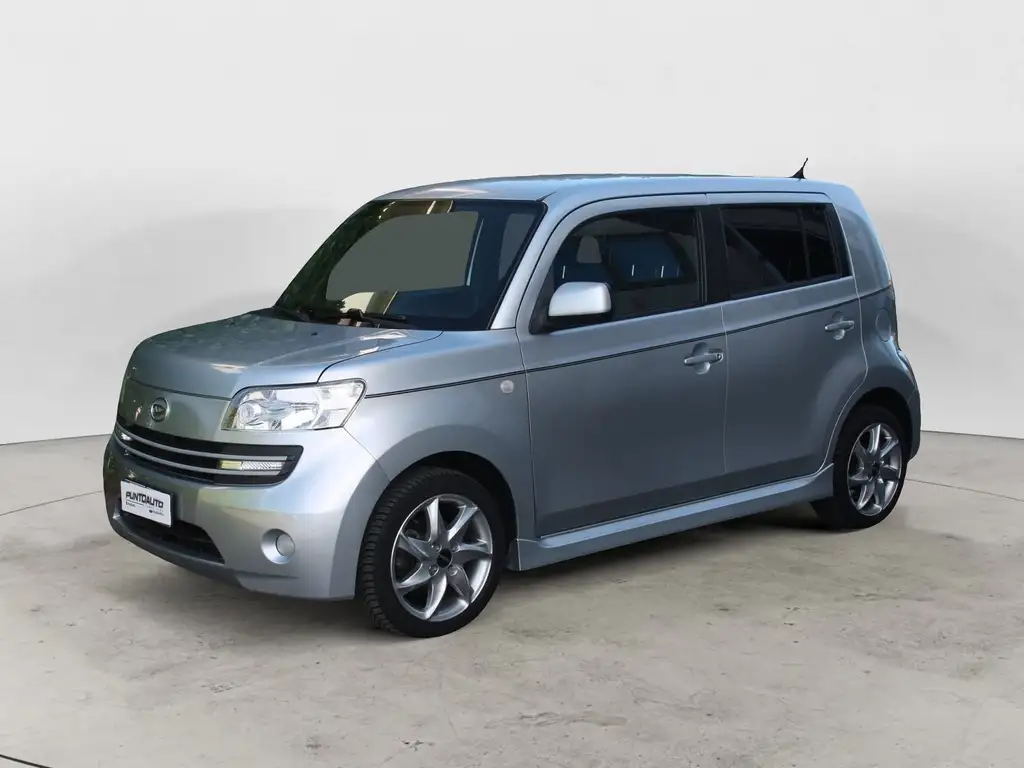 Daihatsu Materia 2009 из Европы — купить под ключ