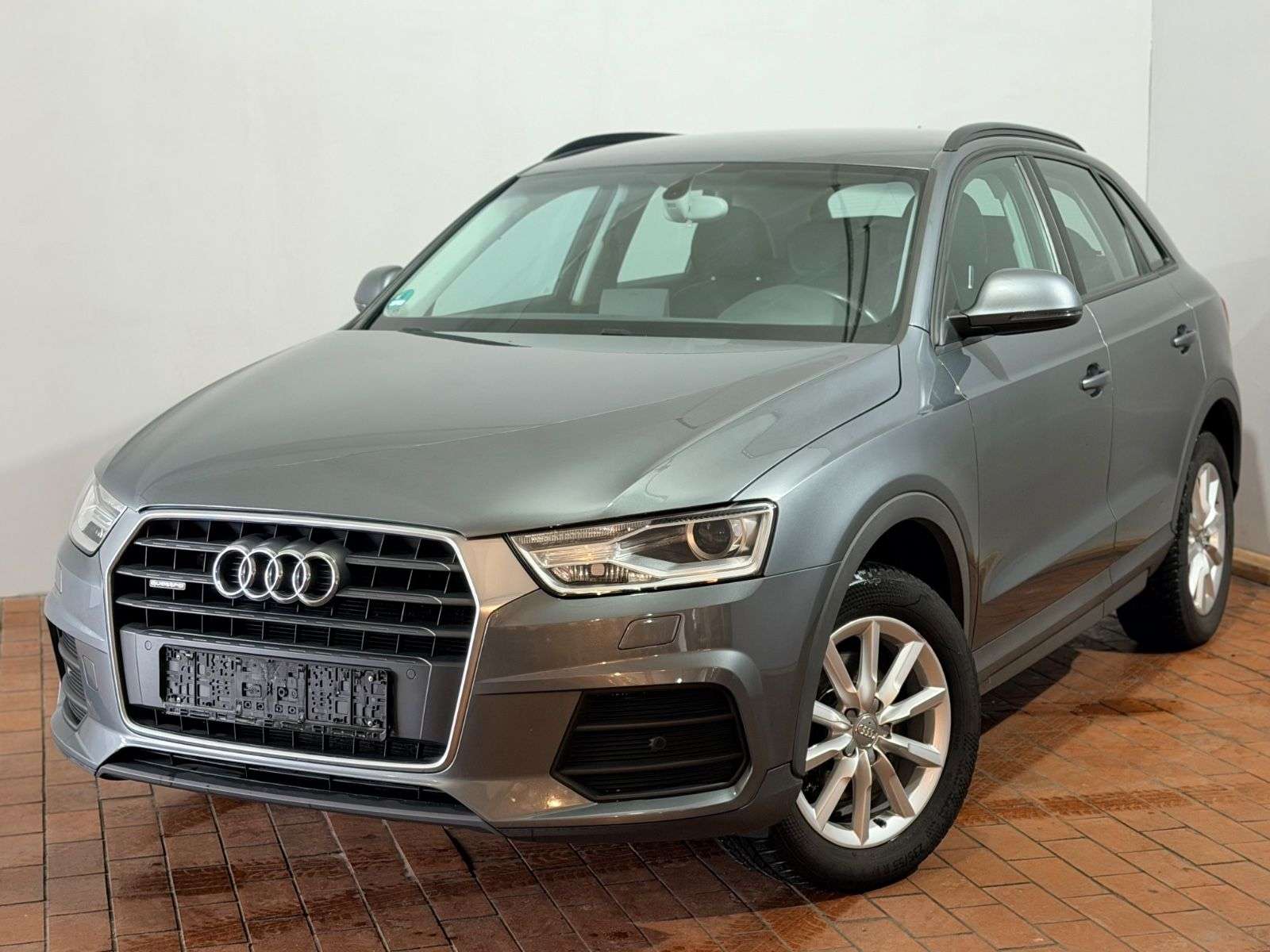 Second hand Audi Q3 2.0