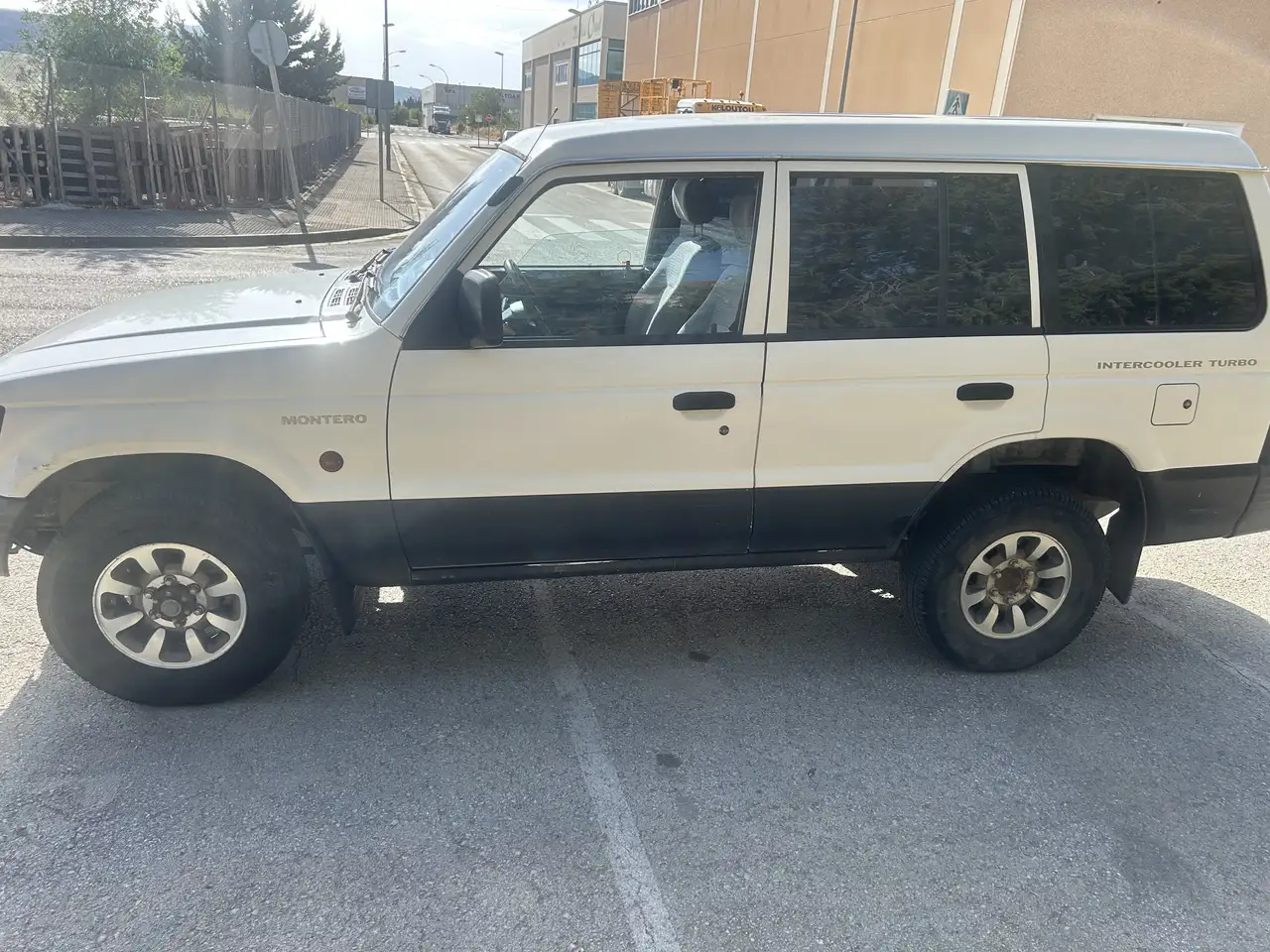 Mitsubishi Montero Largo 2.5 Tdi GLS Lujo, foto 3