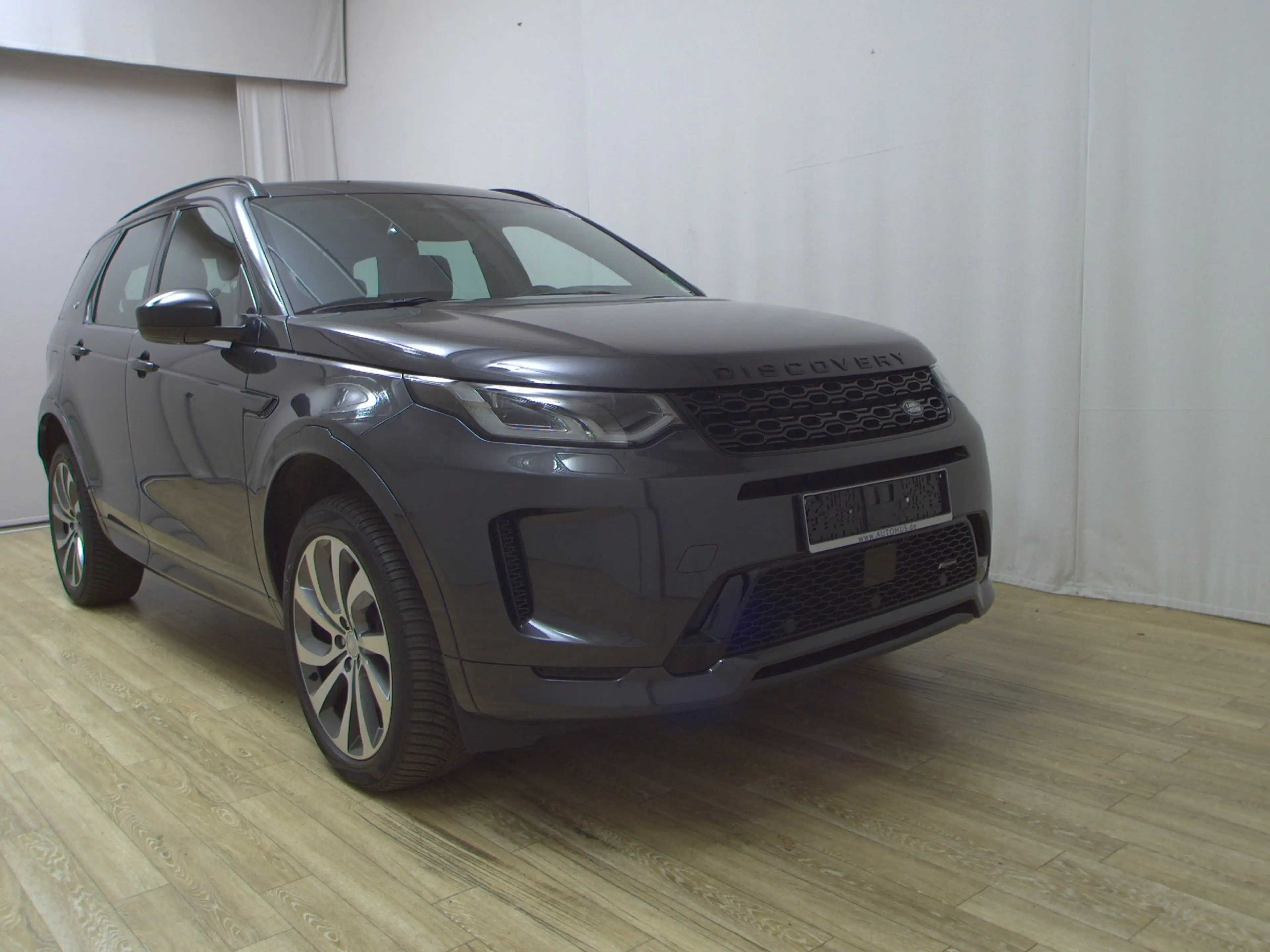 Land Rover Discovery Sport DISCOVERY SPORT LEDER NAVI KLIMAAUT RADIO TEMPO MFL PANO SHZ VC PDC HUD AHK ACC — photo 3