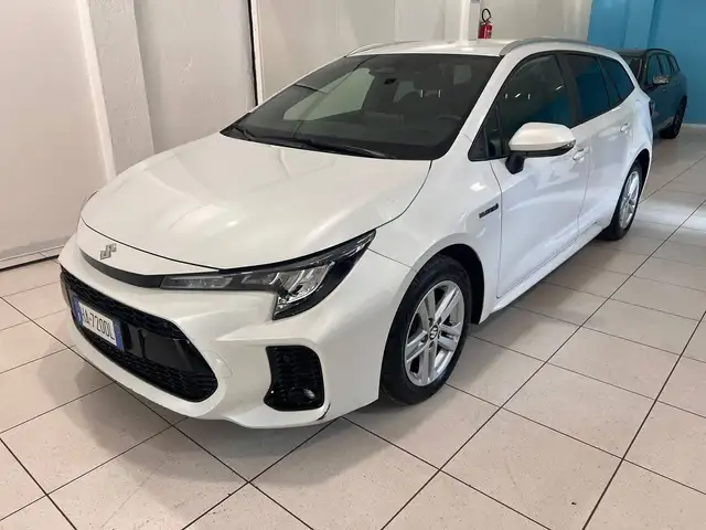 Suzuki Swace 1.8h Cool e-cvt
