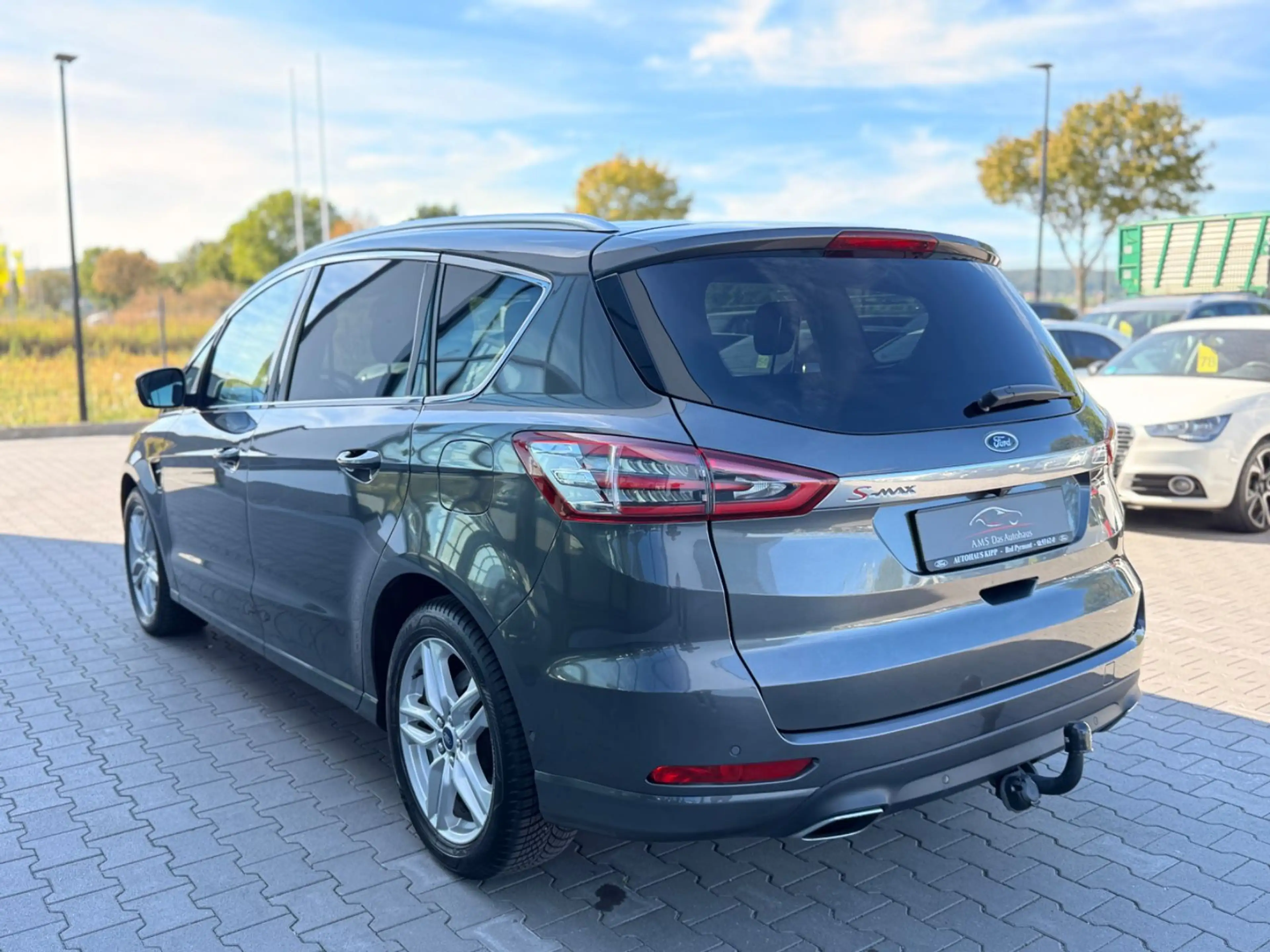 Ford S-Max S-MAX 2.0 EcoBlue Aut. Titanium 7 Sitze 2.Hand — photo 5