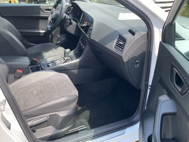 Cupra Ateca view 16