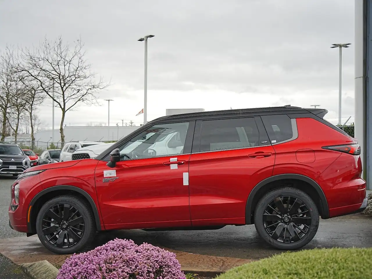 Mitsubishi Outlander снимка Mitsubishi Outlander