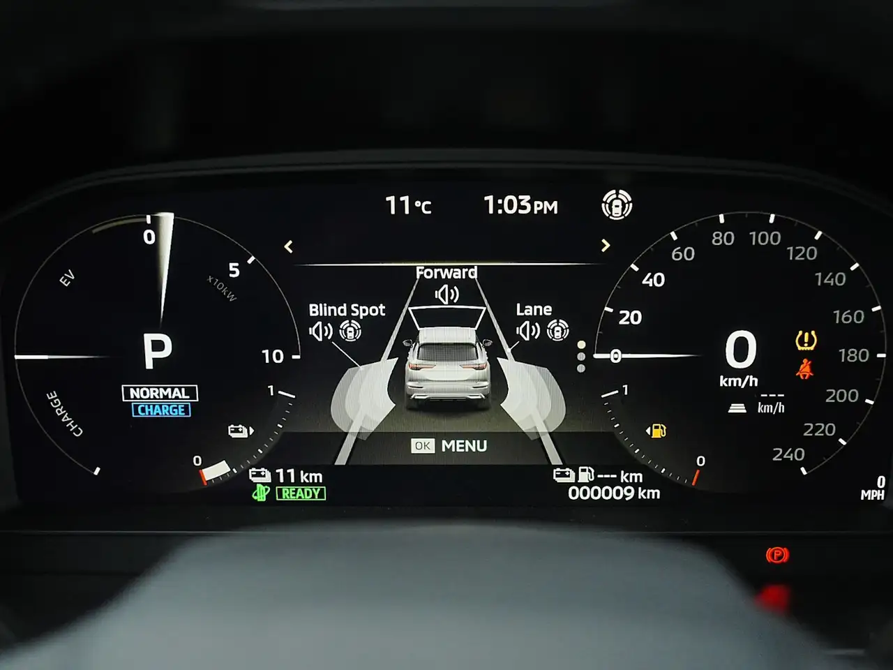 Mitsubishi Outlander снимка Mitsubishi Outlander