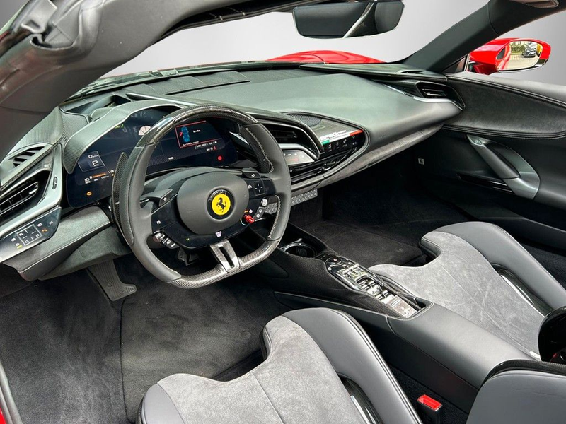 Ferrari SF90 Spider 10x Carbon / Lift / Racing Seat — photo 11