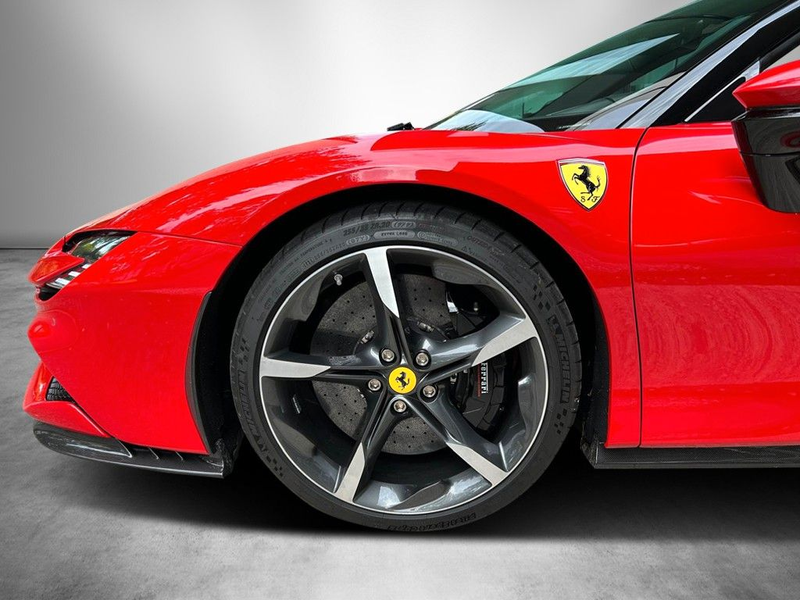 Ferrari SF90 Spider 10x Carbon / Lift / Racing Seat — photo 10