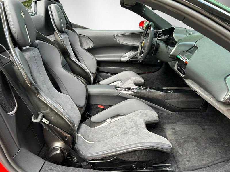 Ferrari SF90 Spider 10x Carbon / Lift / Racing Seat — photo 14