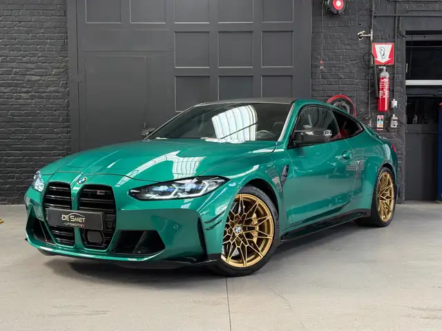 BMW M4 Competition #ccm brakes #carbon kuipstoelen