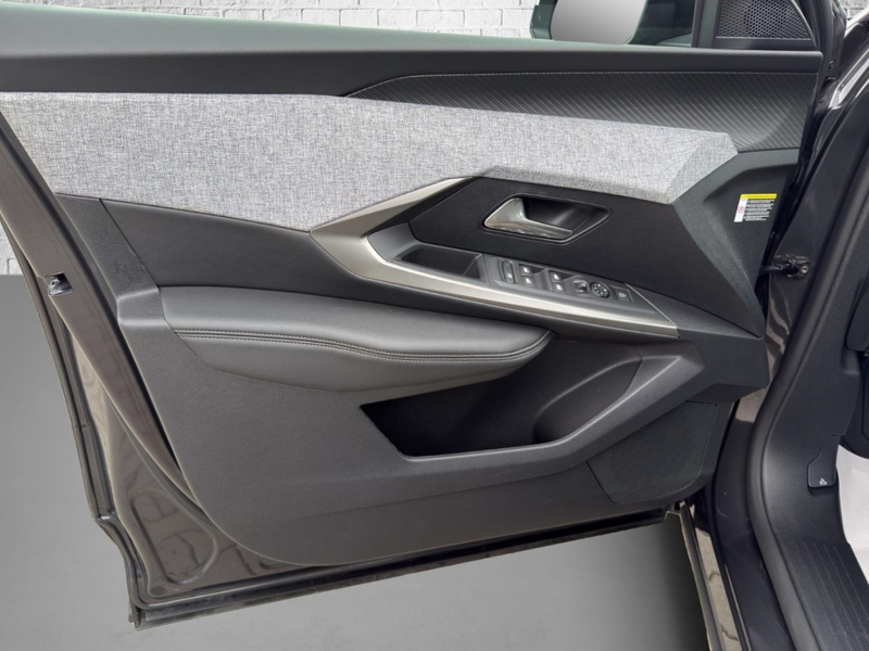 Peugeot 5008 Electric 210 EAT Allure Navi/LED/Winterpaket — photo 13