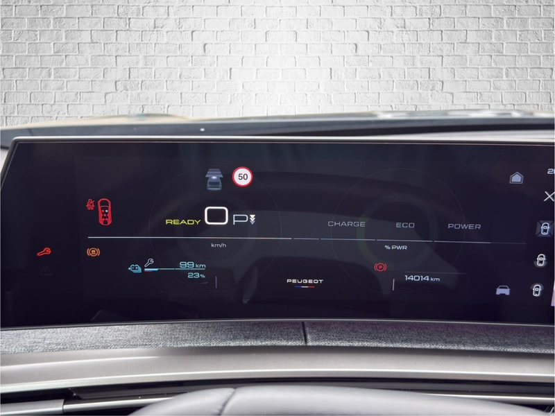 Peugeot 5008 Electric 210 EAT Allure Navi/LED/Winterpaket — photo 14