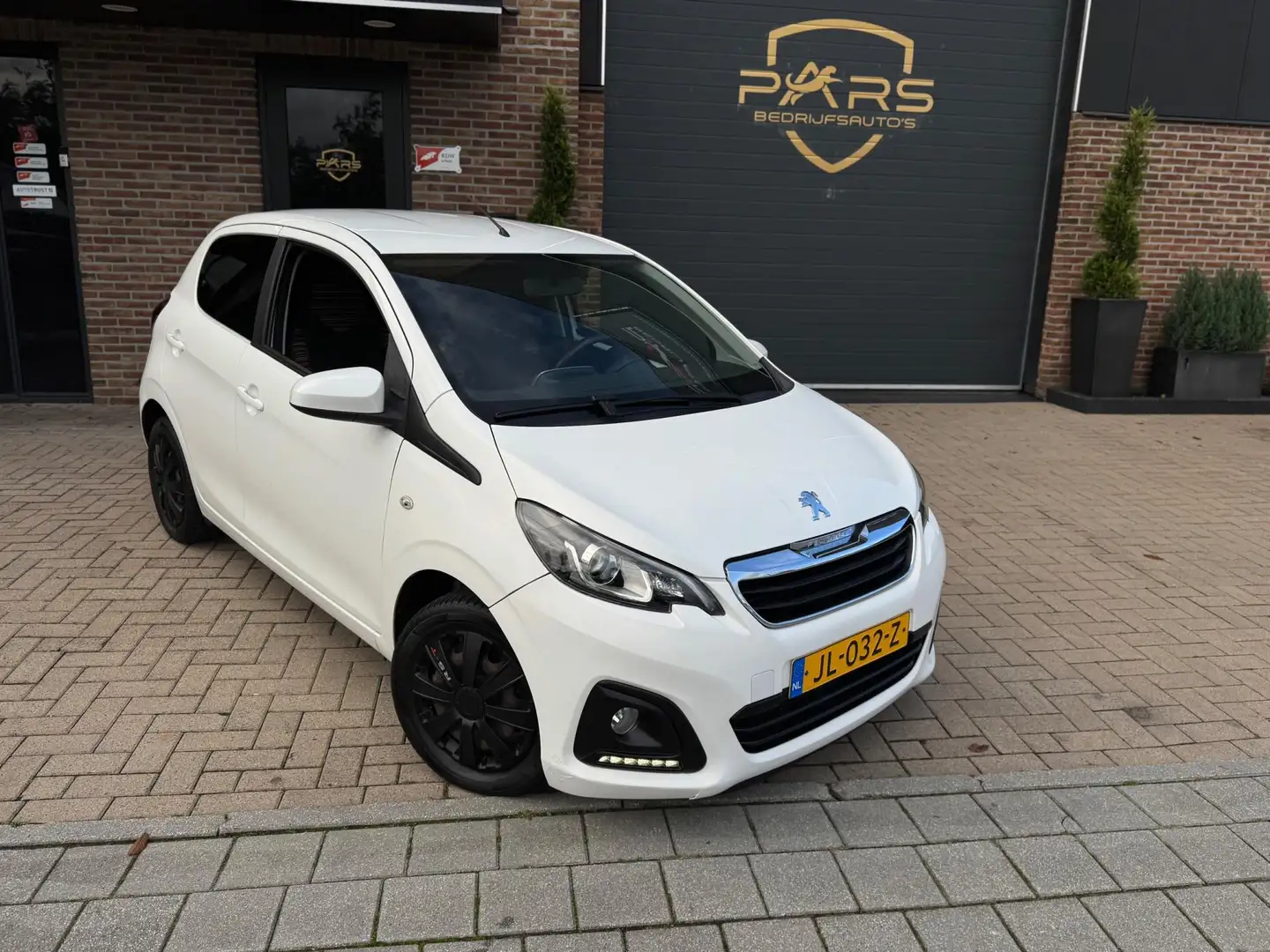 Peugeot 108 1.0 e-VTi Active 5drs Airco Elk.Ramen Wit - 2