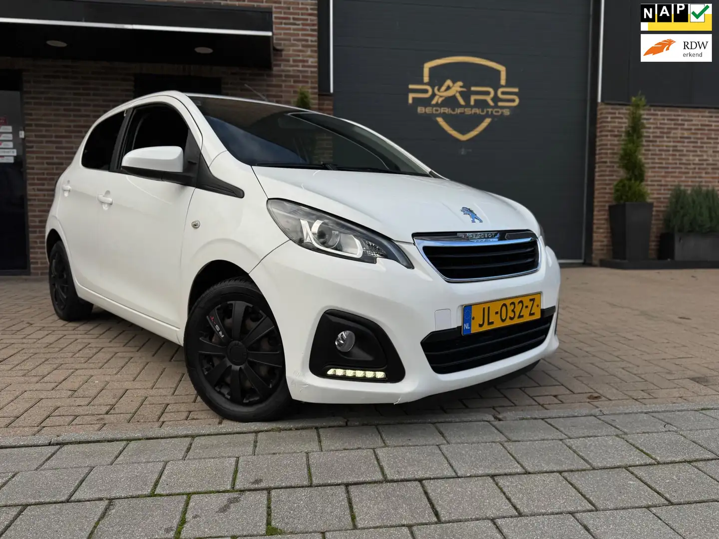 Peugeot 108 1.0 e-VTi Active 5drs Airco Elk.Ramen Wit - 1