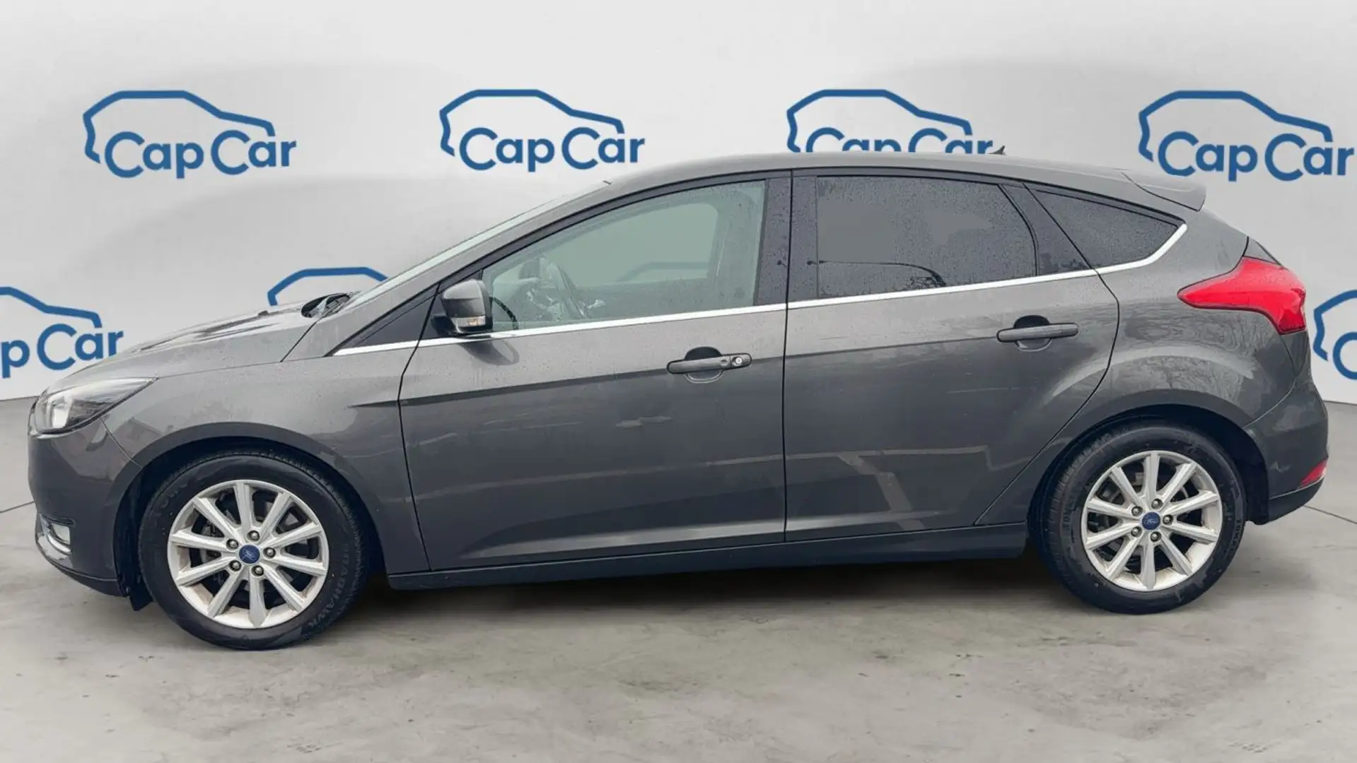 Ford Focus III 1.0 EcoBoost 125 Titanium X - 2
