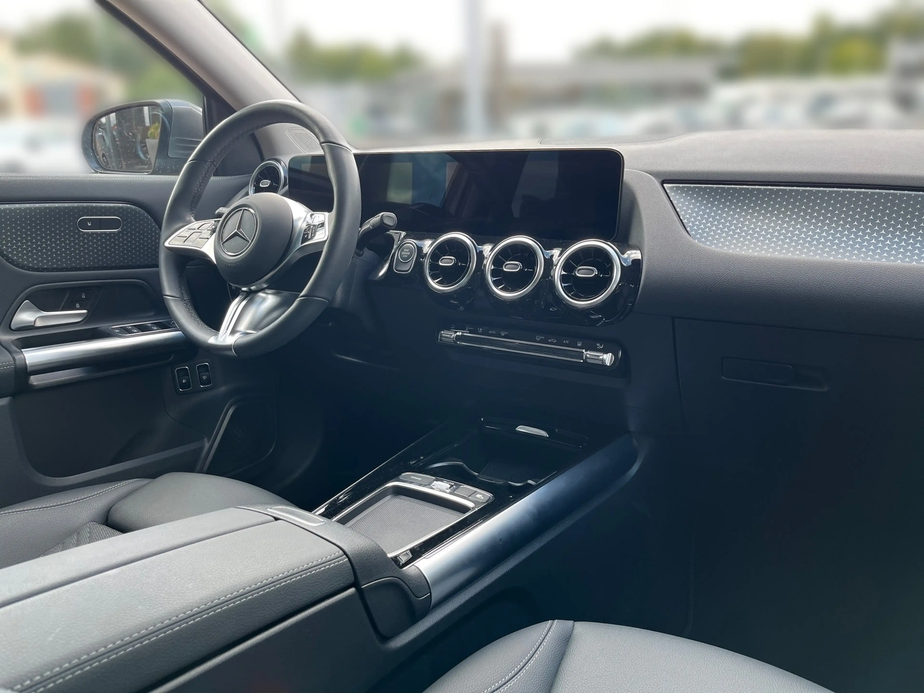 Mercedes-Benz GLA 250 e Progress.+AHk+11KW+NAVI+LED+SHZ+LHZ+APP — photo 8
