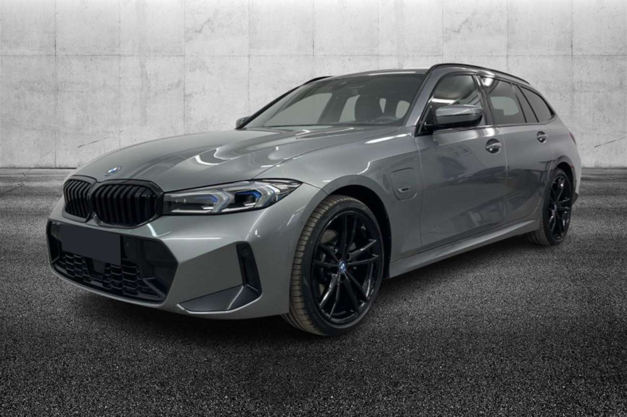 BMW 320 e Touring Msport