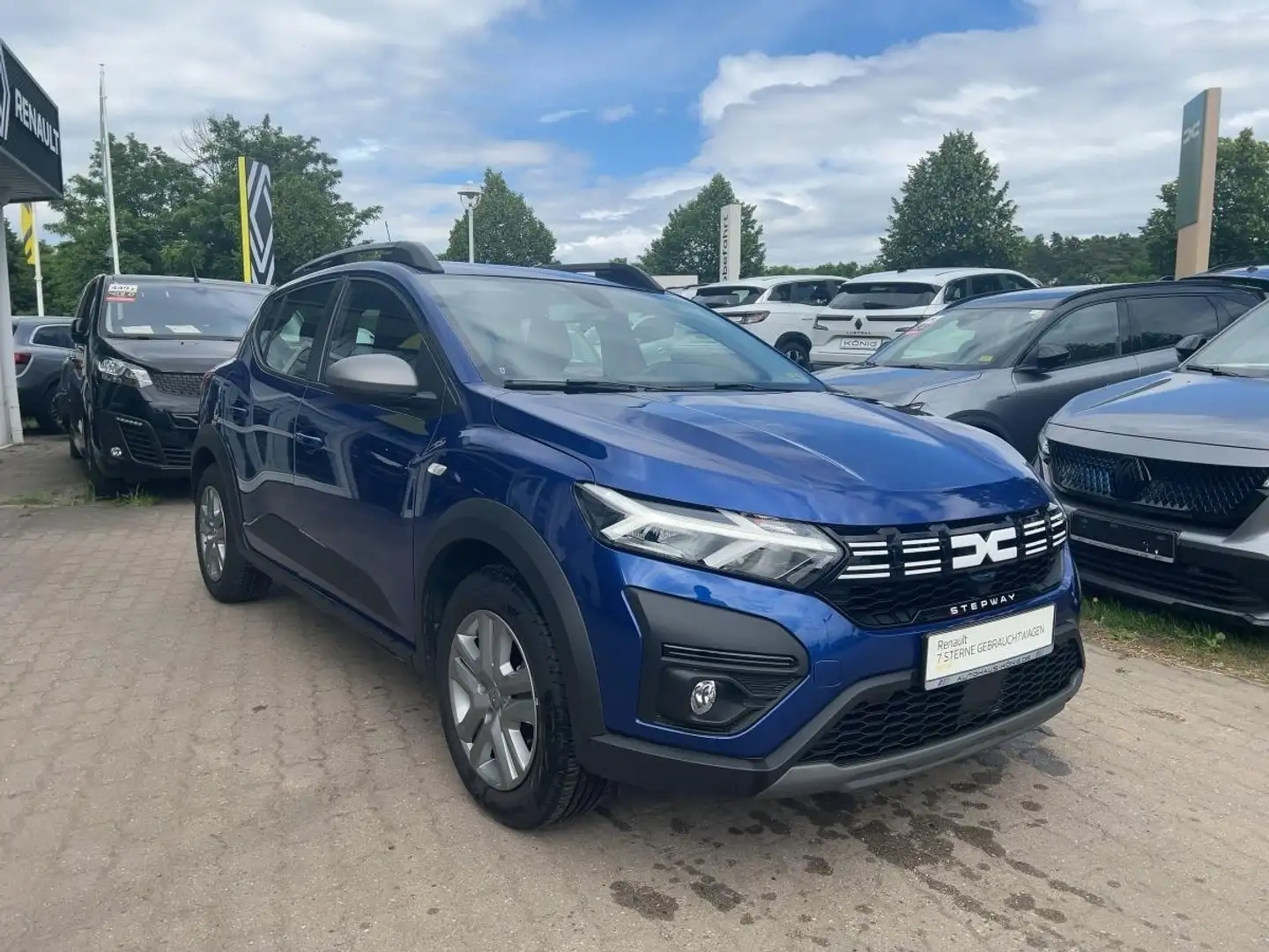 Dacia Sandero Stepway Expression TCe 100 ECO-G Blau - 2