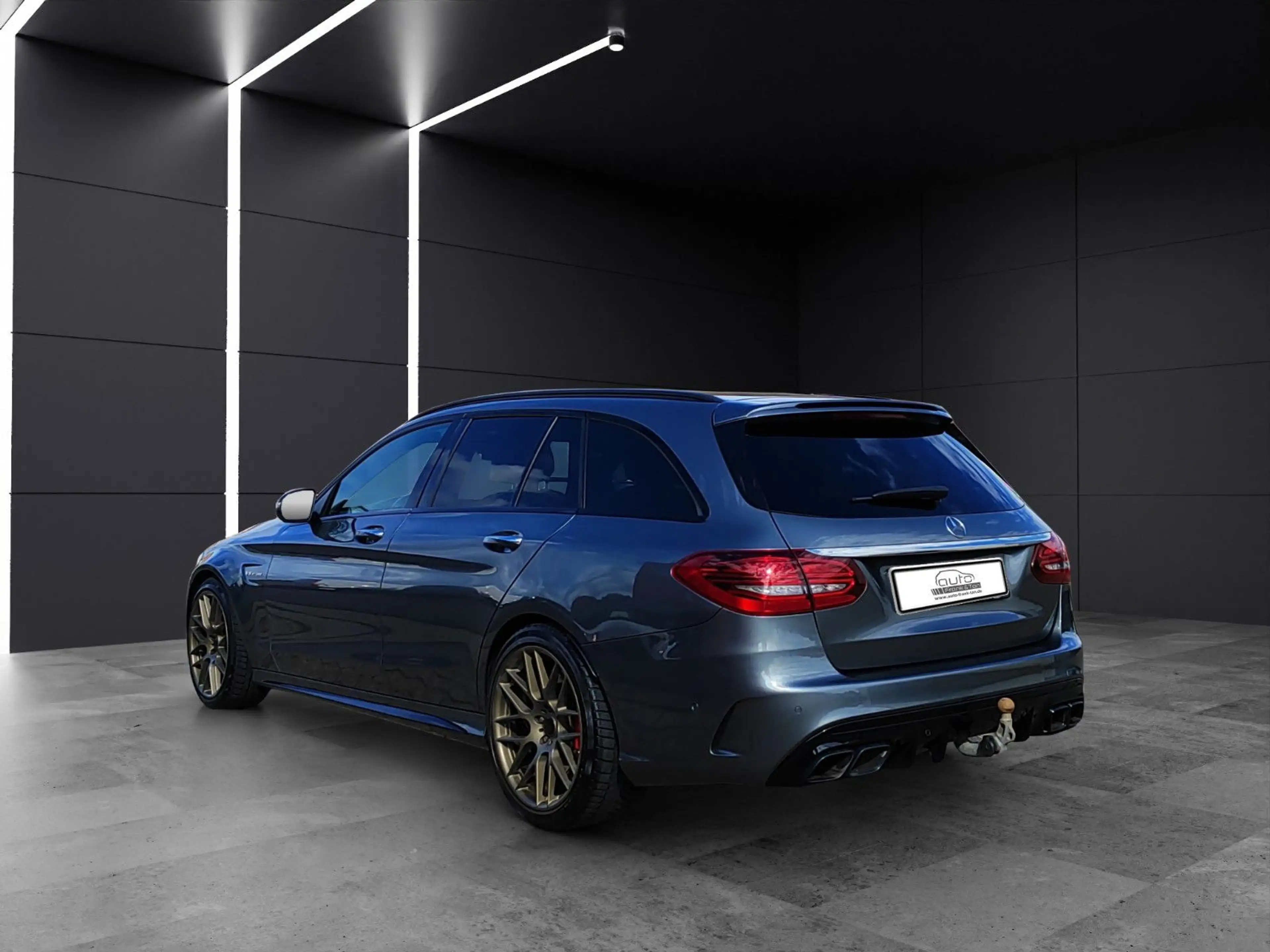 Mercedes-Benz C 63 AMG S ACC*Night*SportAGA*AHK*HUD*LED — photo 4