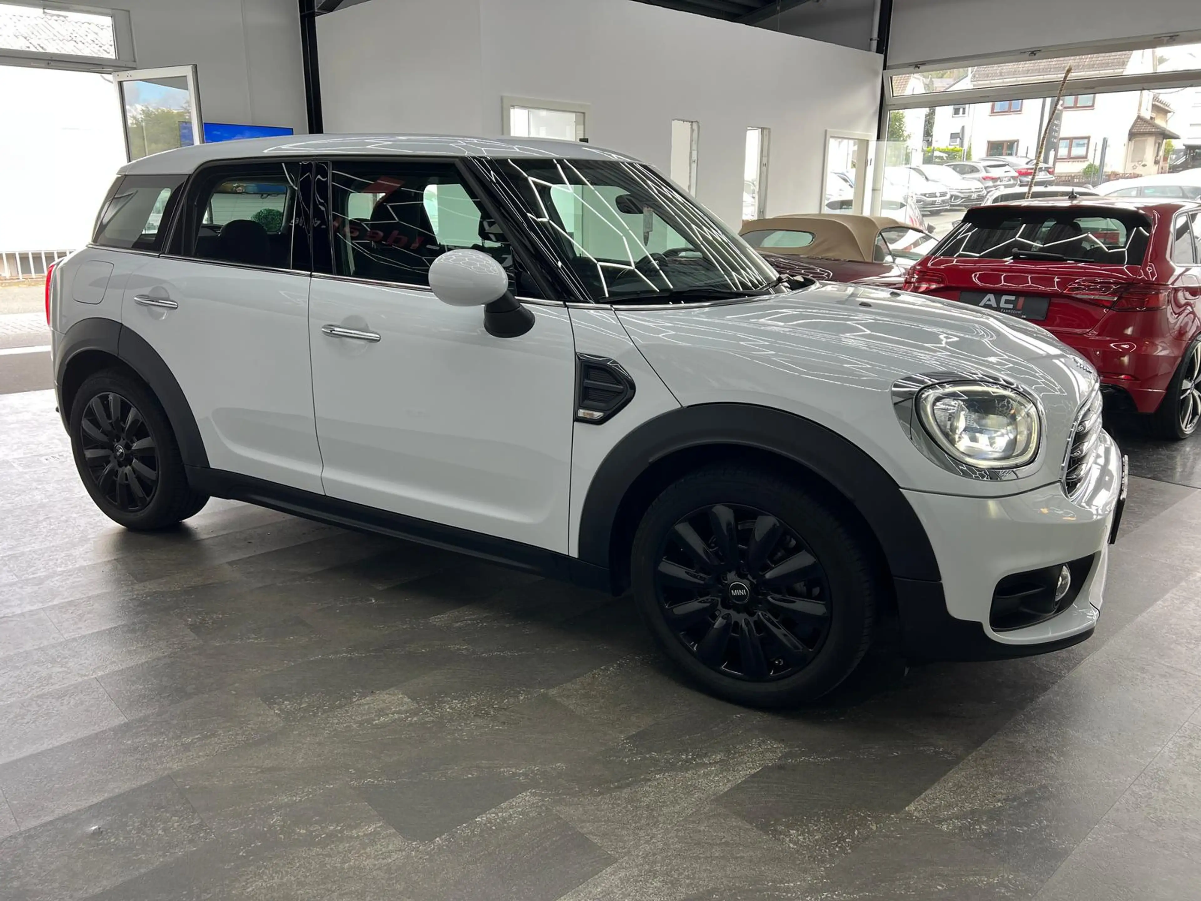 MINI One Countryman 1.5 One, Chili, SH, LED, Temp — photo 12