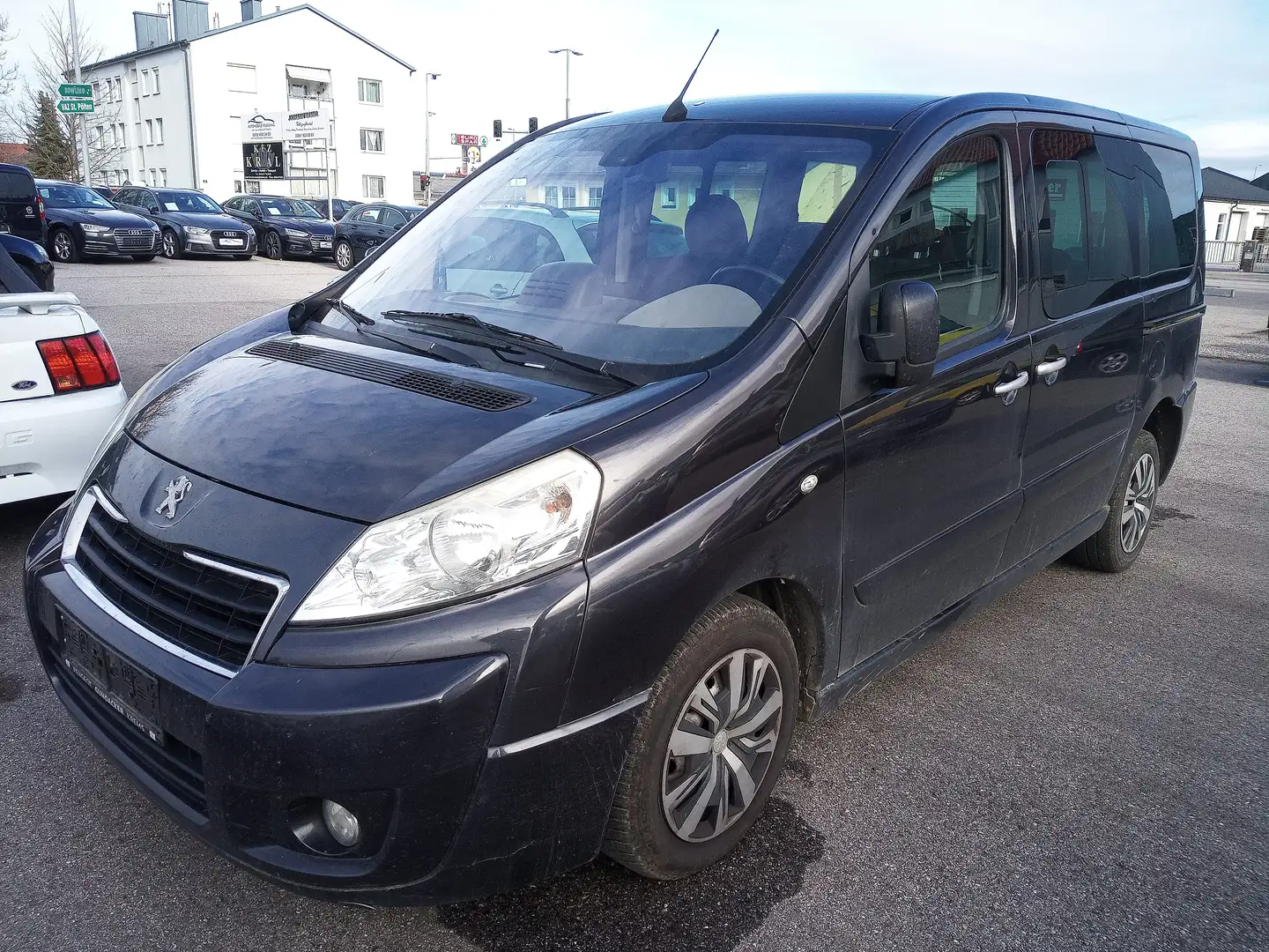 Peugeot Expert EXP ALL HDI 160 AUT Grau - 1
