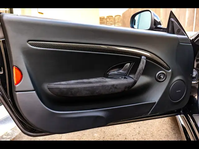 Maserati Granturismo view 10