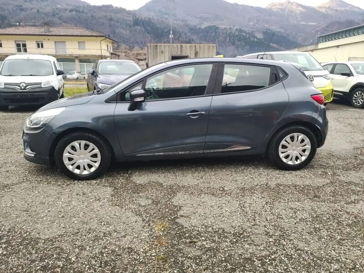 Renault Clio TCe 90 CV 5 p Grigio - 2