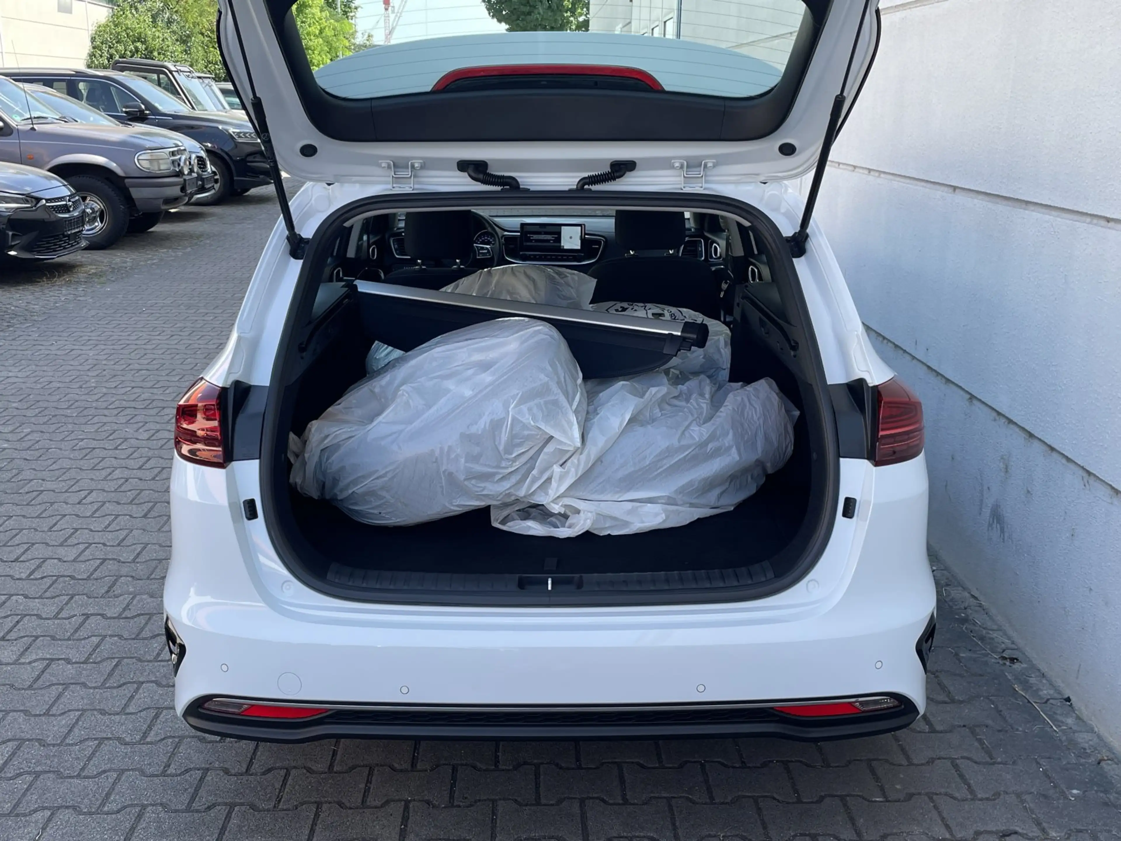 Kia Ceed / cee'd ceed Sportswagon 1.6 CRDi DCT Mild Hybrid Vision A — photo 10
