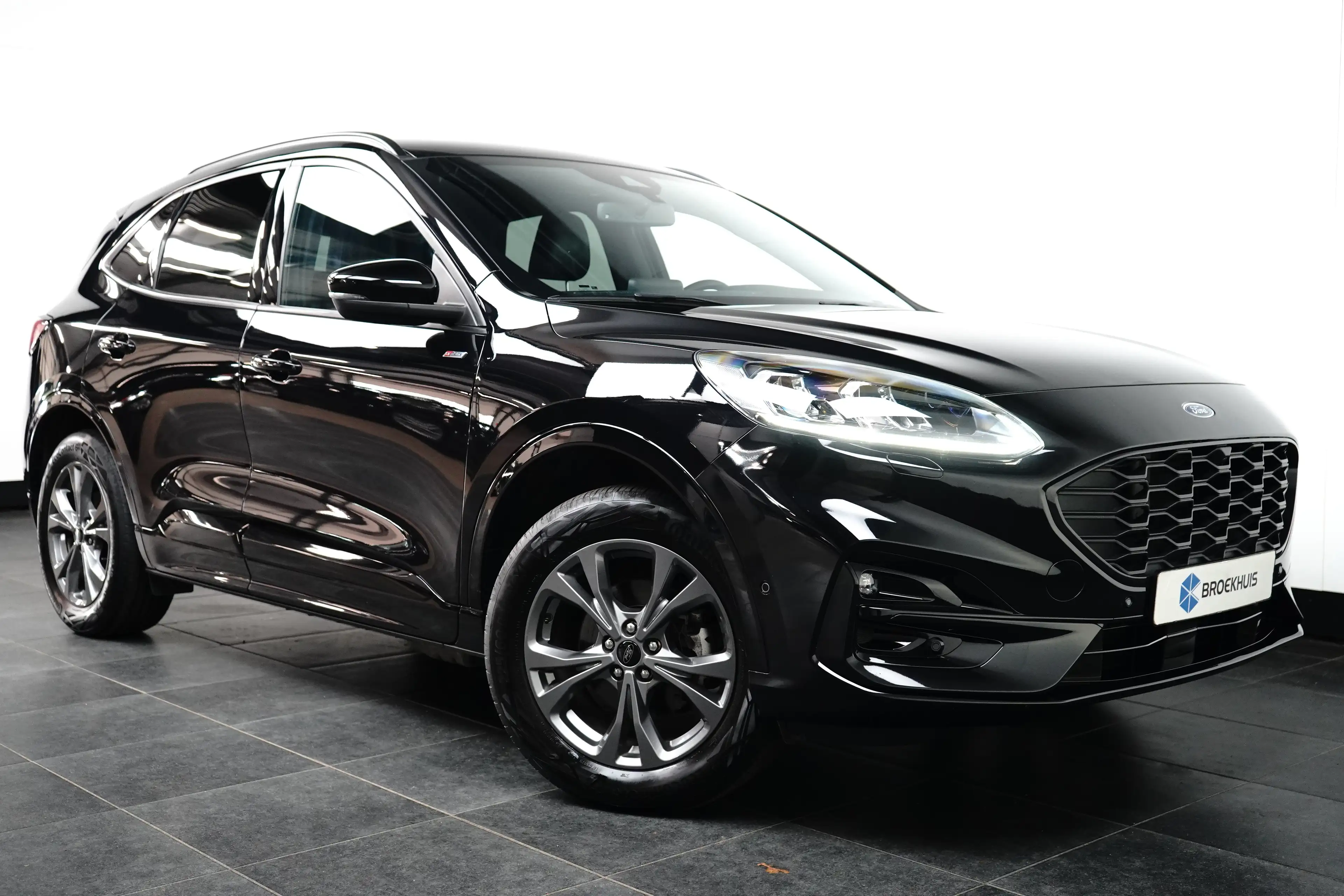 Ford Kuga 2.5 PHEV ST-Line X Afneembare trekhaak | Winterpak — photo 4