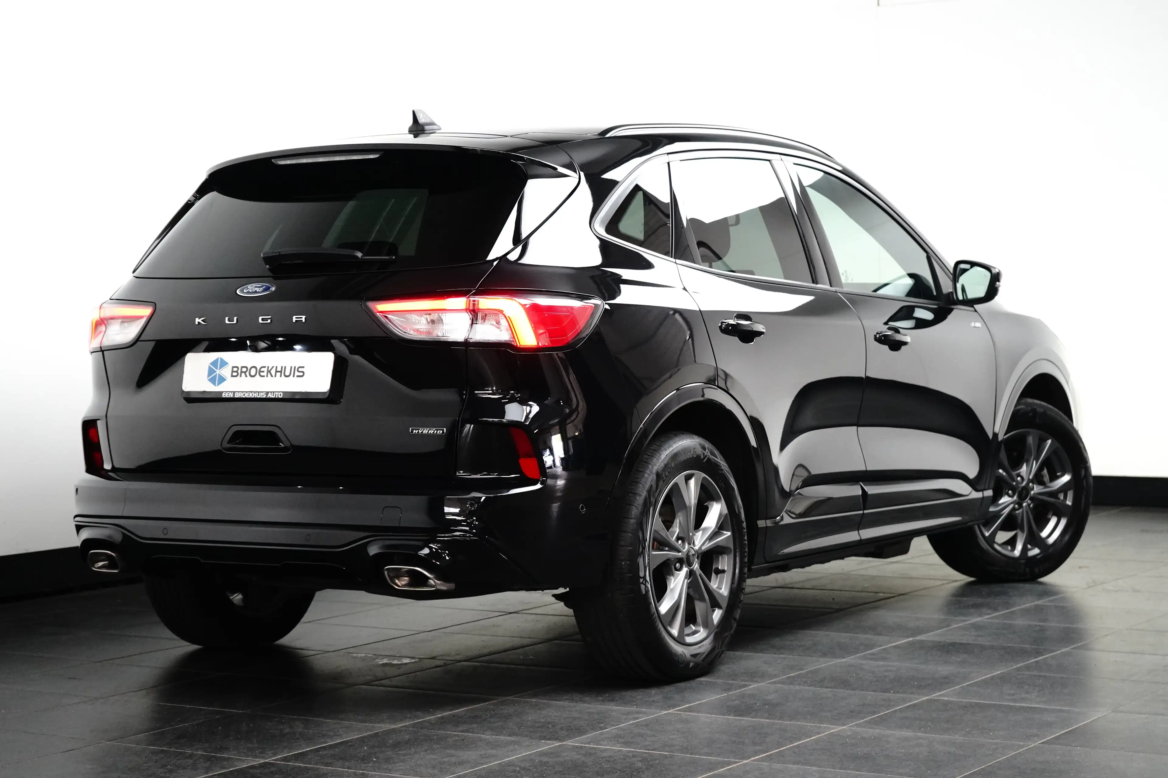Ford Kuga 2.5 PHEV ST-Line X Afneembare trekhaak | Winterpak — photo 3