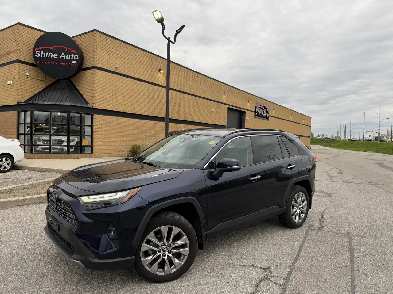 Toyota RAV 4 снимка Toyota RAV 4
