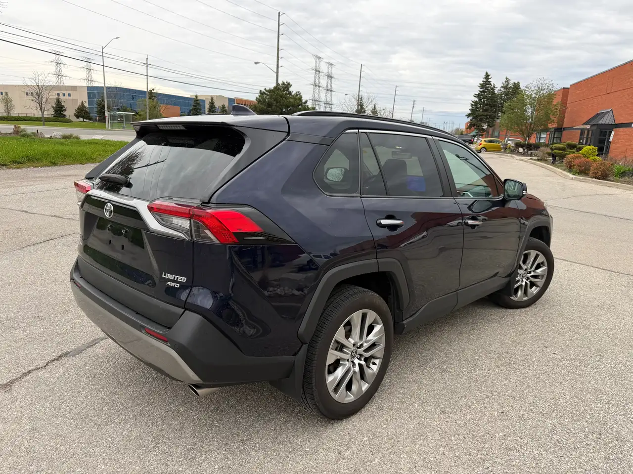 Toyota RAV 4 снимка Toyota RAV 4