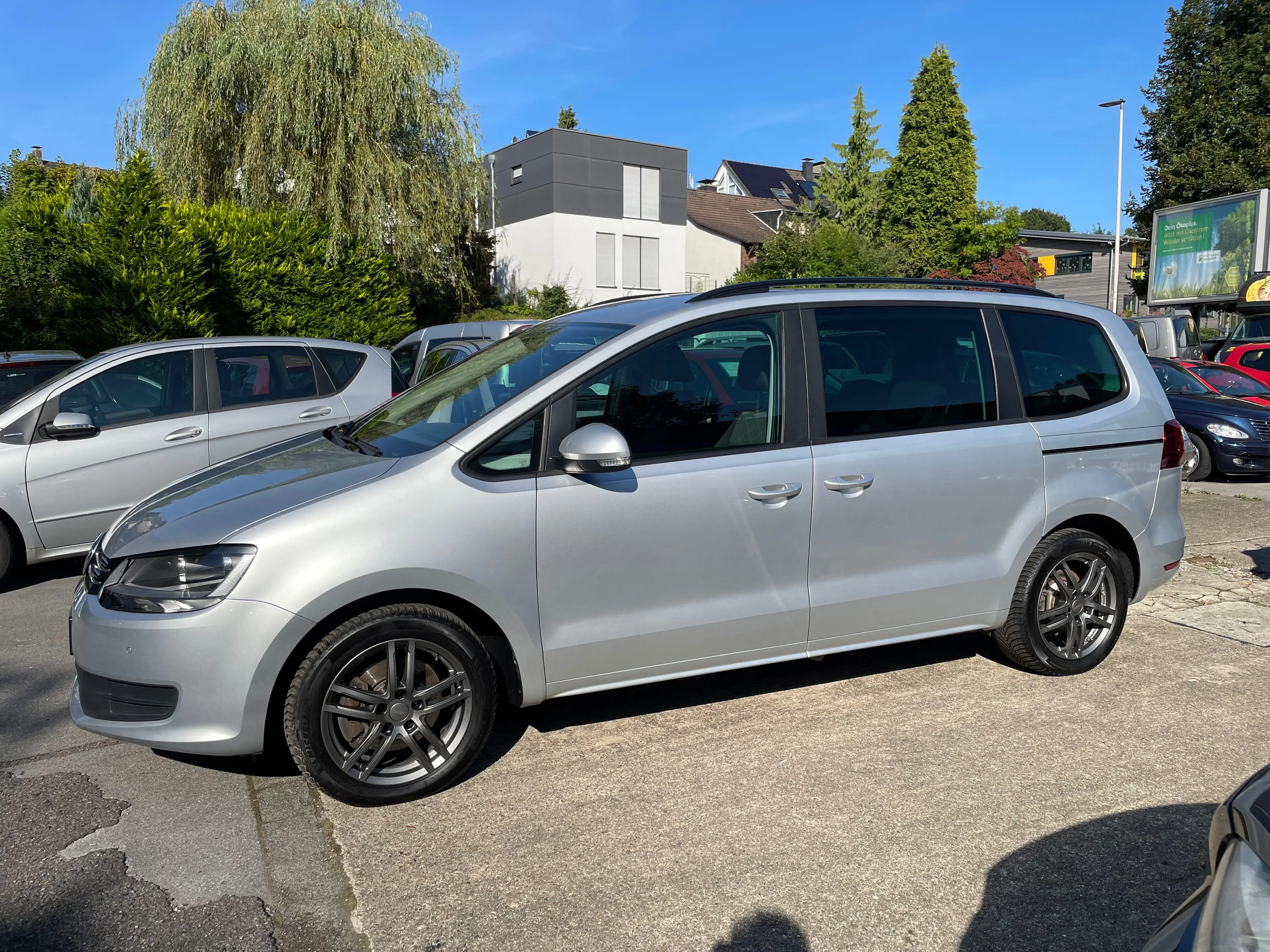 Volkswagen Sharan Trendline BMT/7 Sitzer/Euro6/Navi — photo 5