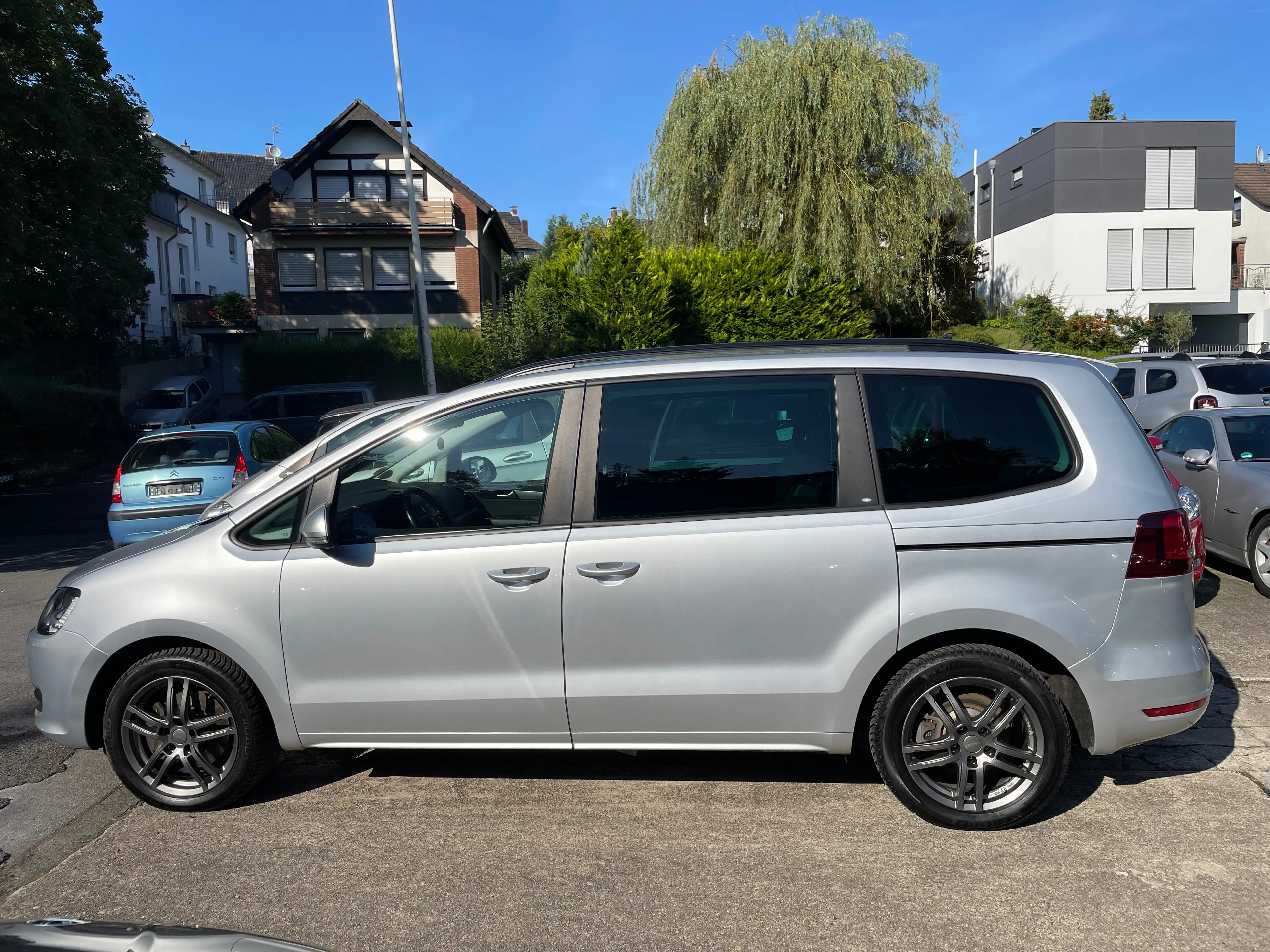Volkswagen Sharan Trendline BMT/7 Sitzer/Euro6/Navi — photo 6