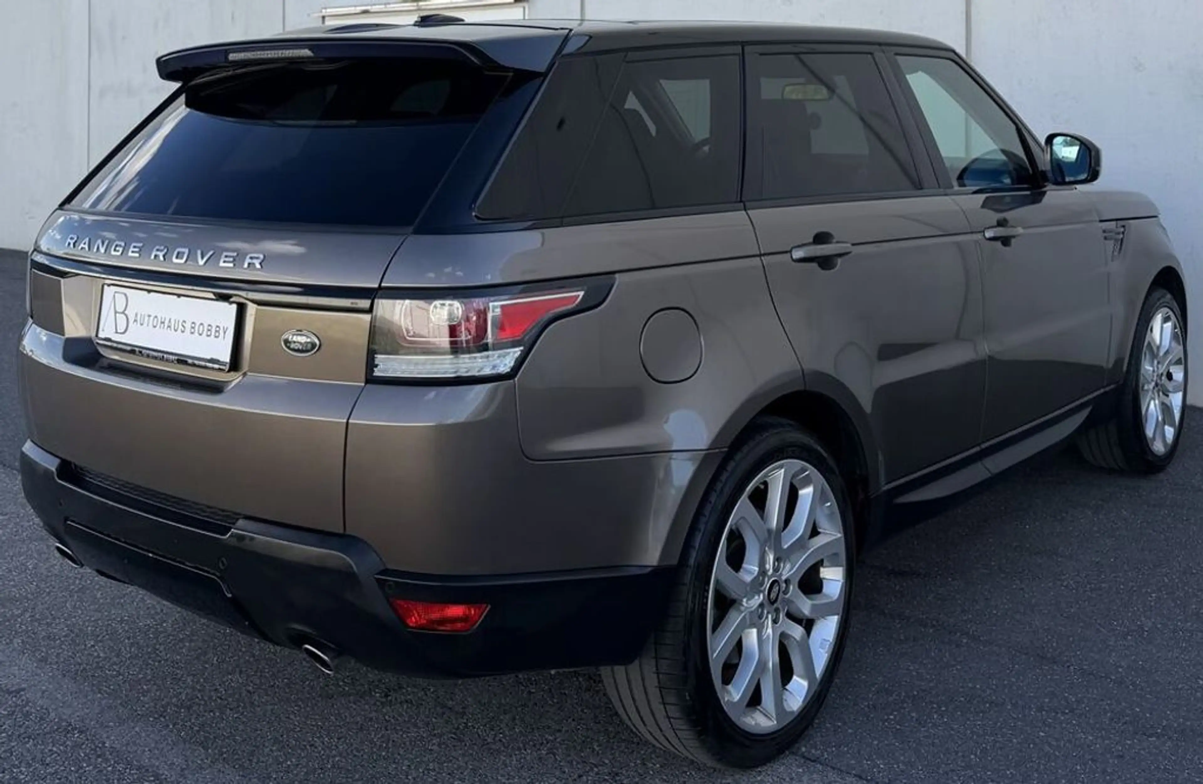 Land Rover Range Rover Sport 3,0 TDV6 AWD — photo 14