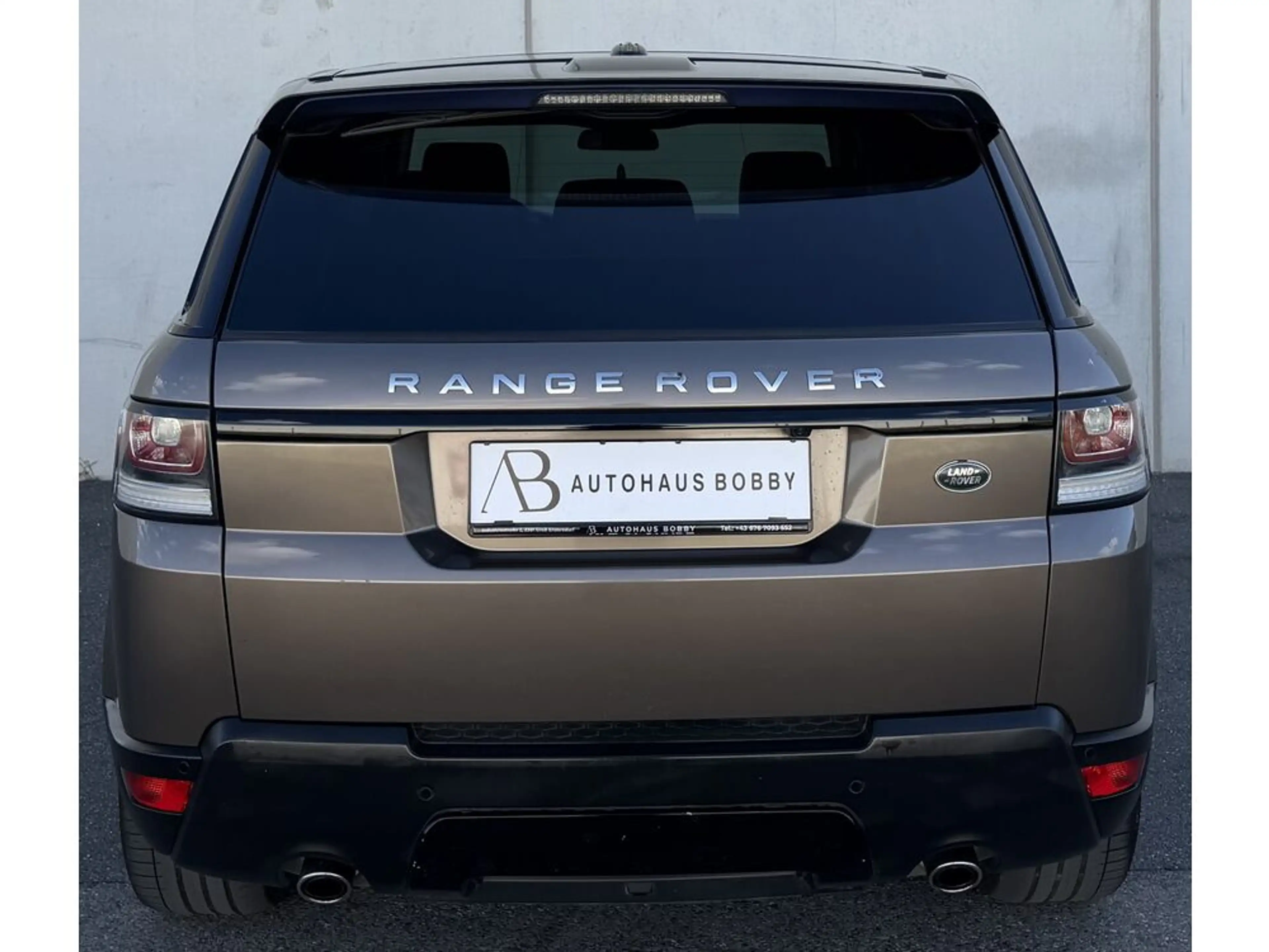 Land Rover Range Rover Sport 3,0 TDV6 AWD — photo 12