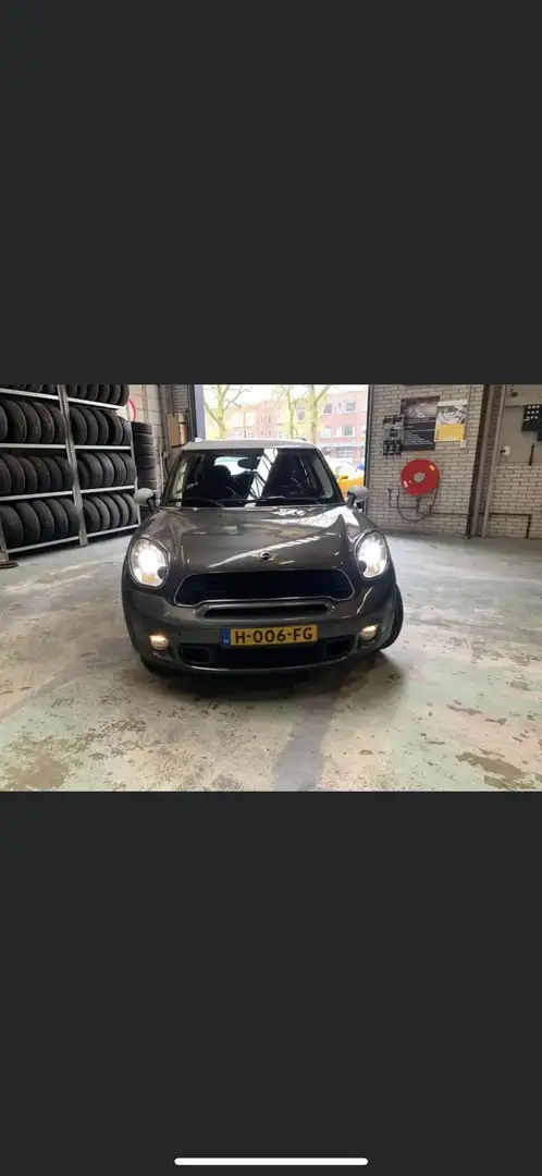 MINI Countryman S All4 1.6 Cpr Chili Grijs - 2