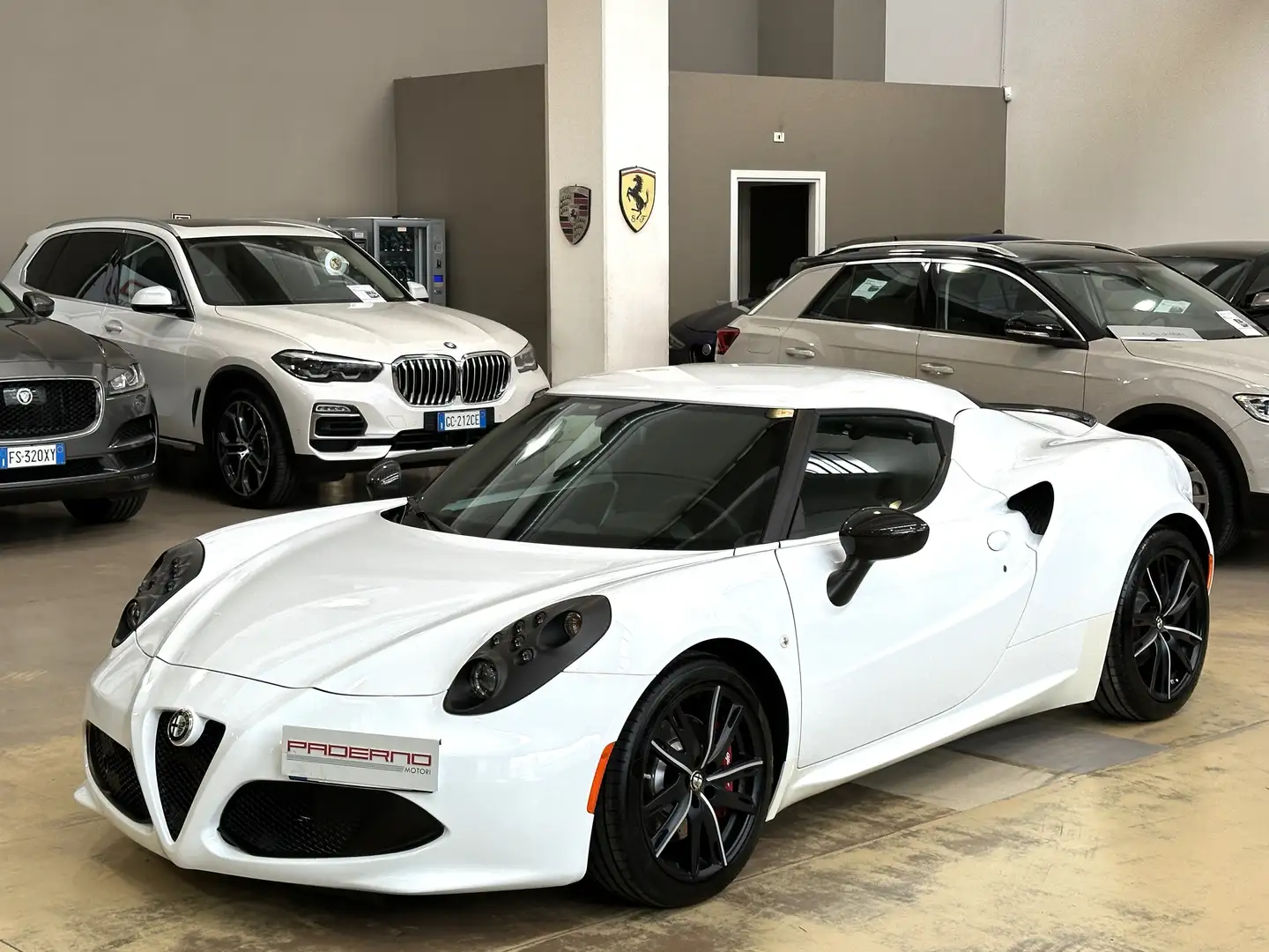 Alfa Romeo 4C Coupe 1750 tbi 240cv tct - 18" - Spoiler Carbonio Blanc - 1