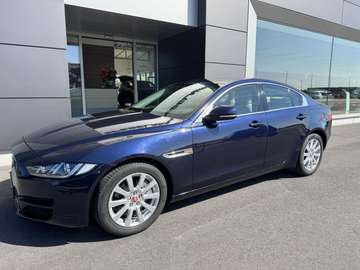 XE 2.0 I4 AJ200 RWD 4DR SWB Prestige