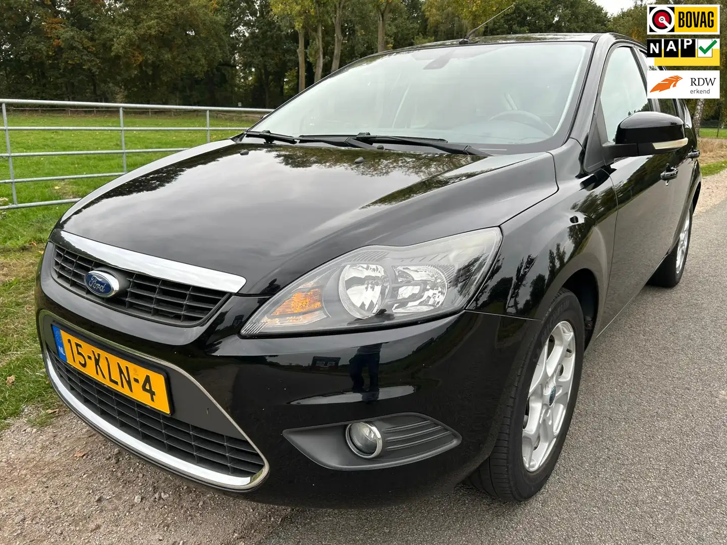 Ford Focus 1.8 Limited keurig onderhouden navi clima cruise Negro - 1