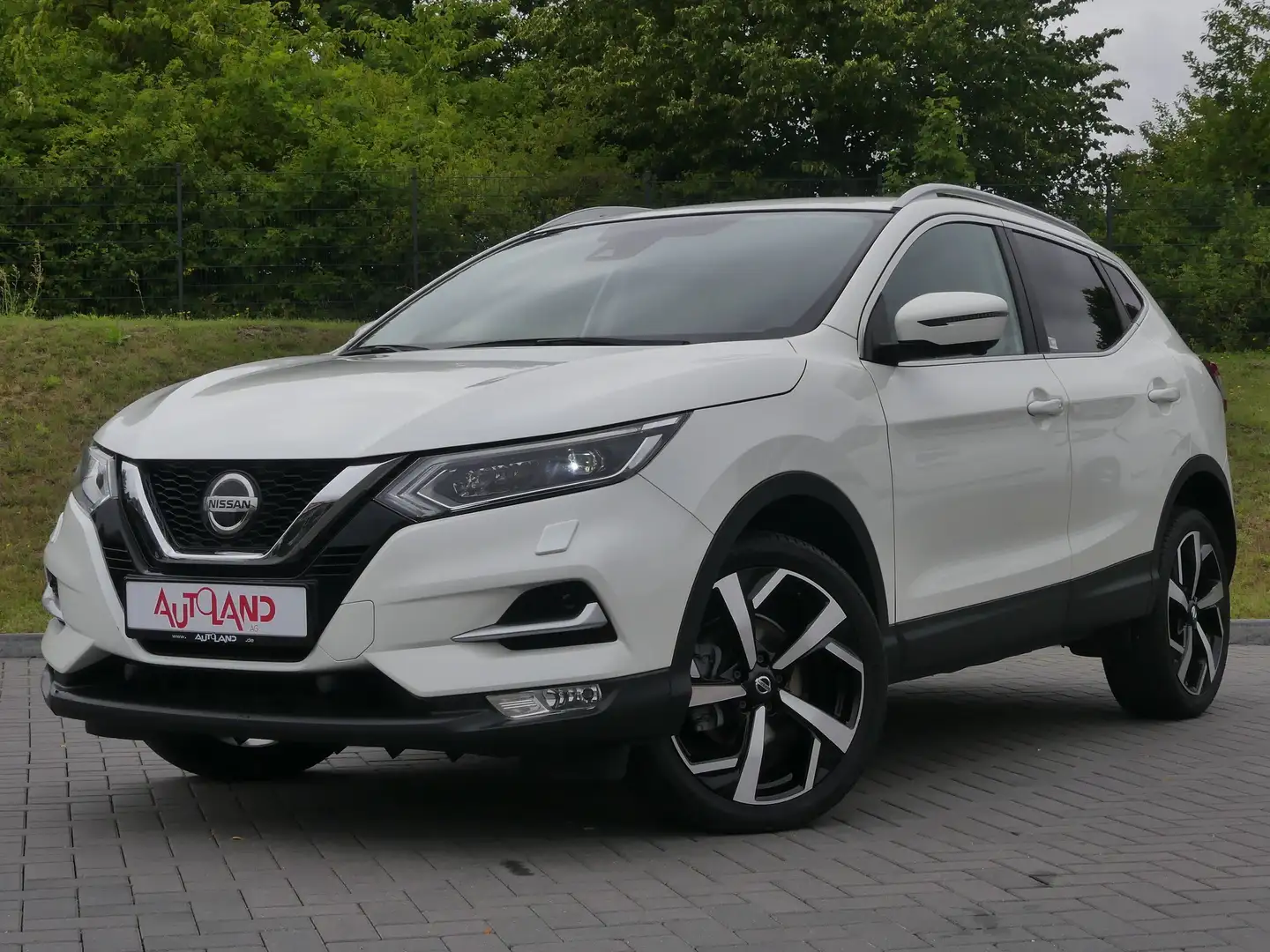 Nissan Qashqai 1.7 Tekna LED Navi Sitzheizung 360° PDC Blanc - 2