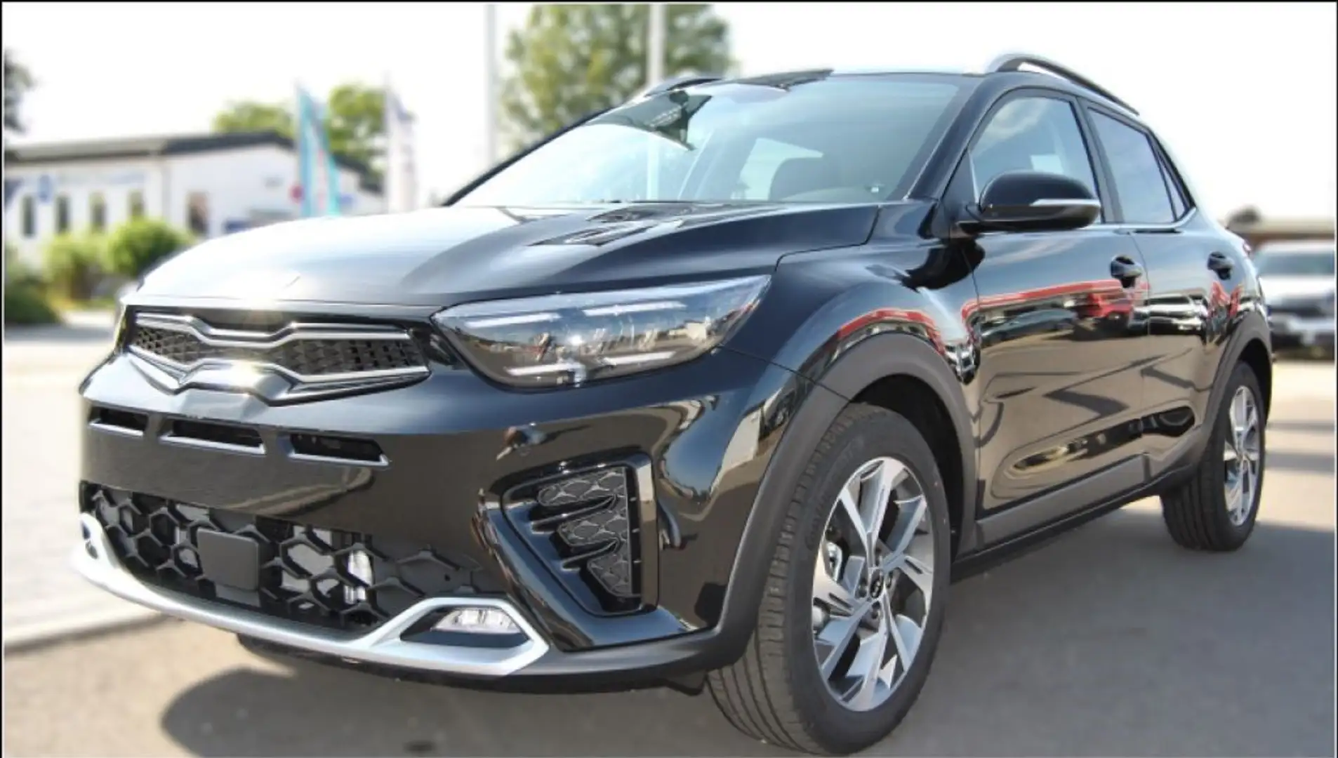 Kia Stonic 1.0 T-GDI 48V DCT7 GT-line UVP 32.084 EUR Negro - 1