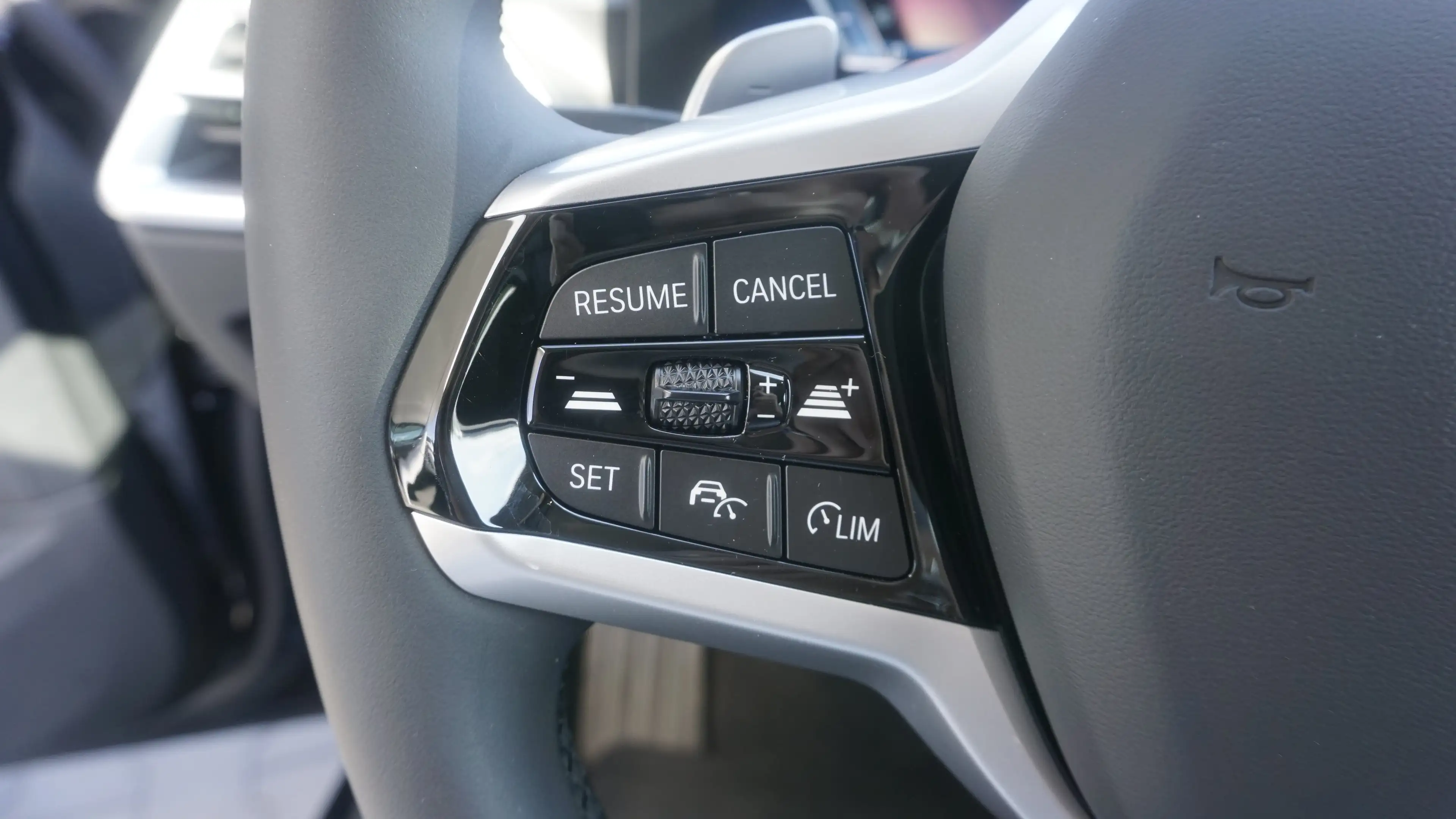 BMW 320 d xDrive Touring Advantage Head-Up+Navi+ACC — photo 15