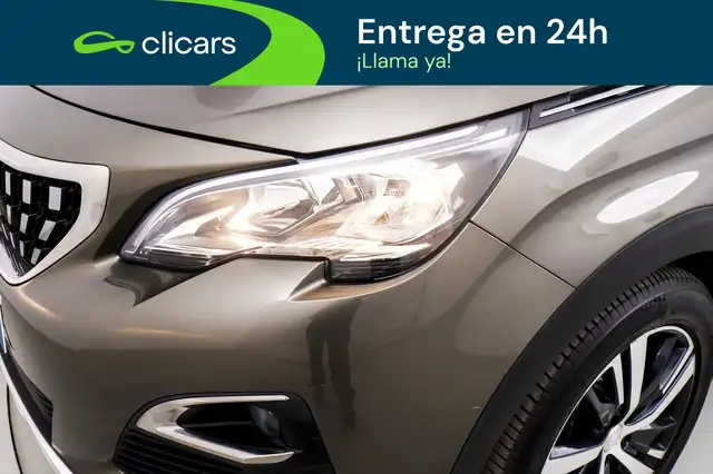Peugeot 3008 view 10