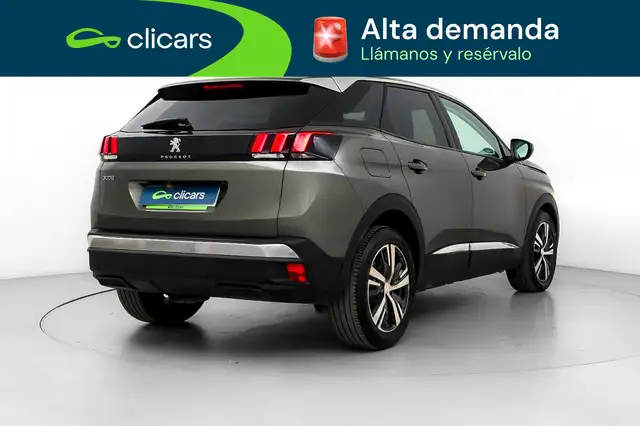 Peugeot 3008 view 5